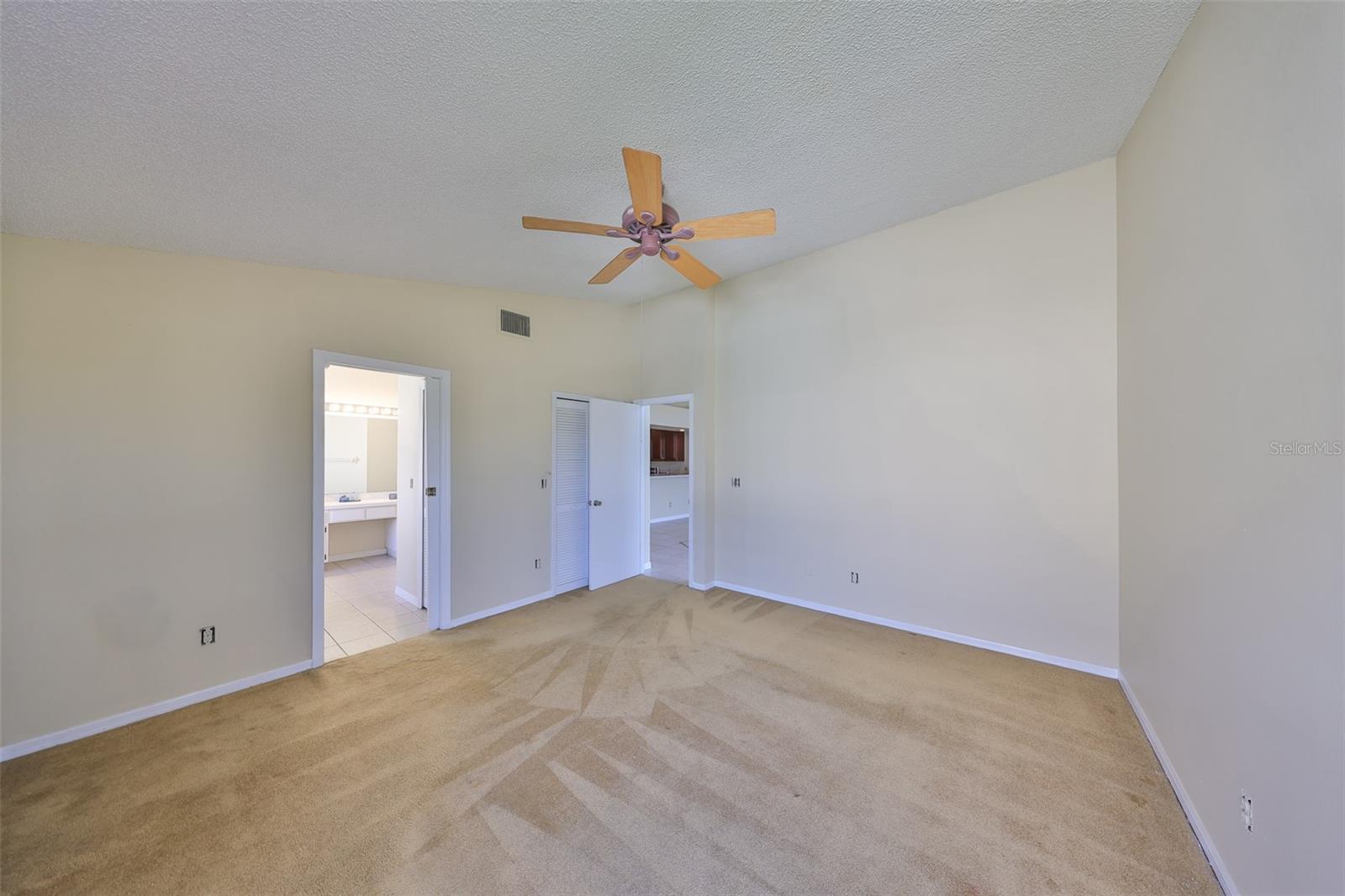 Image 30 of 42 For 1604 Storington Avenue