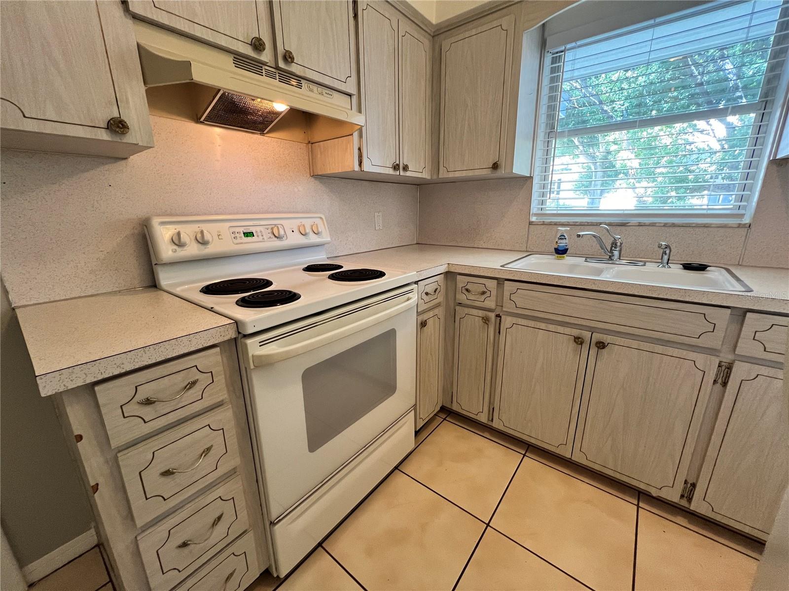 Image 13 of 24 For 4811 12th Street N