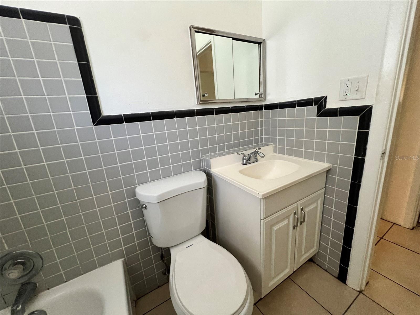 Image 16 of 24 For 4811 12th Street N