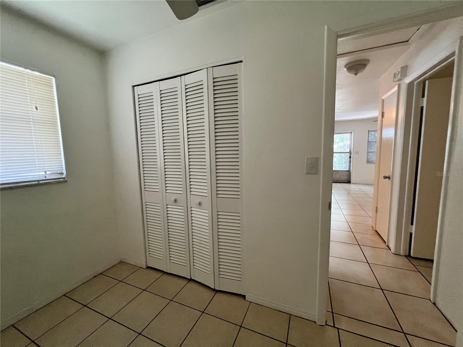 Image 18 of 24 For 4811 12th Street N