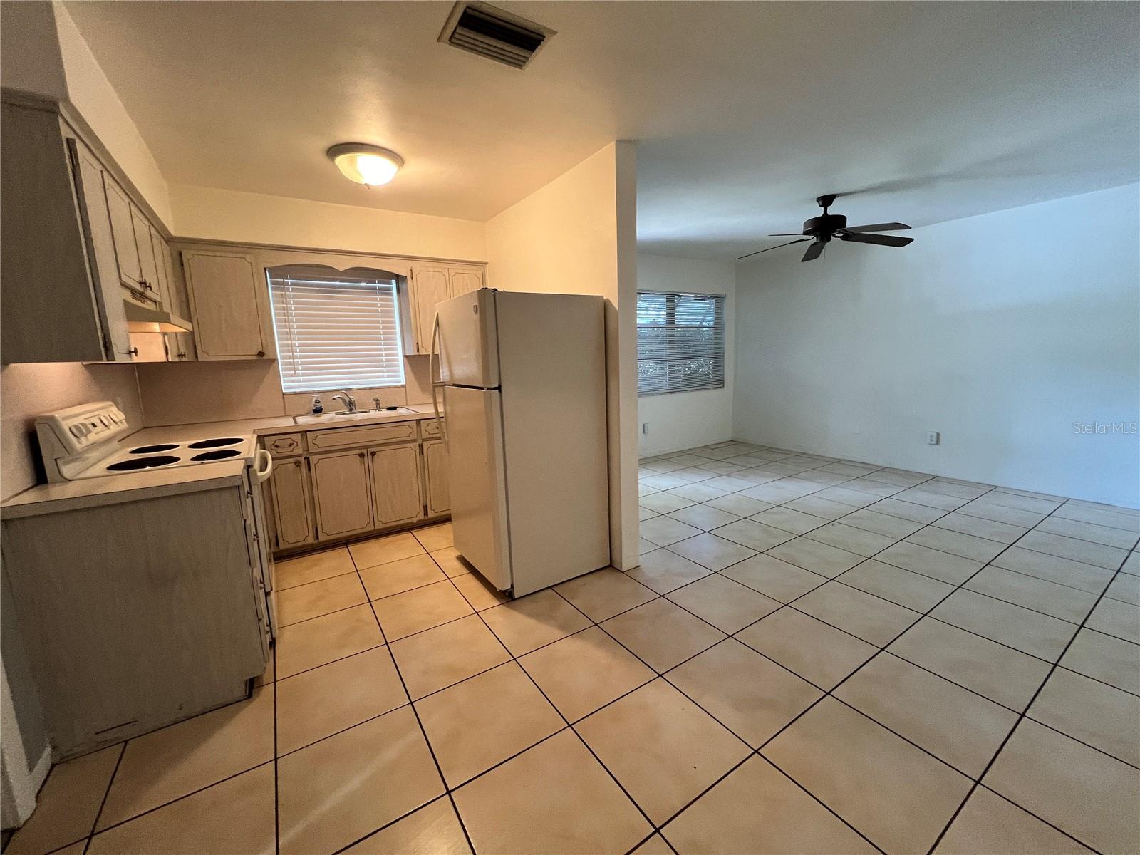Image 9 of 24 For 4811 12th Street N