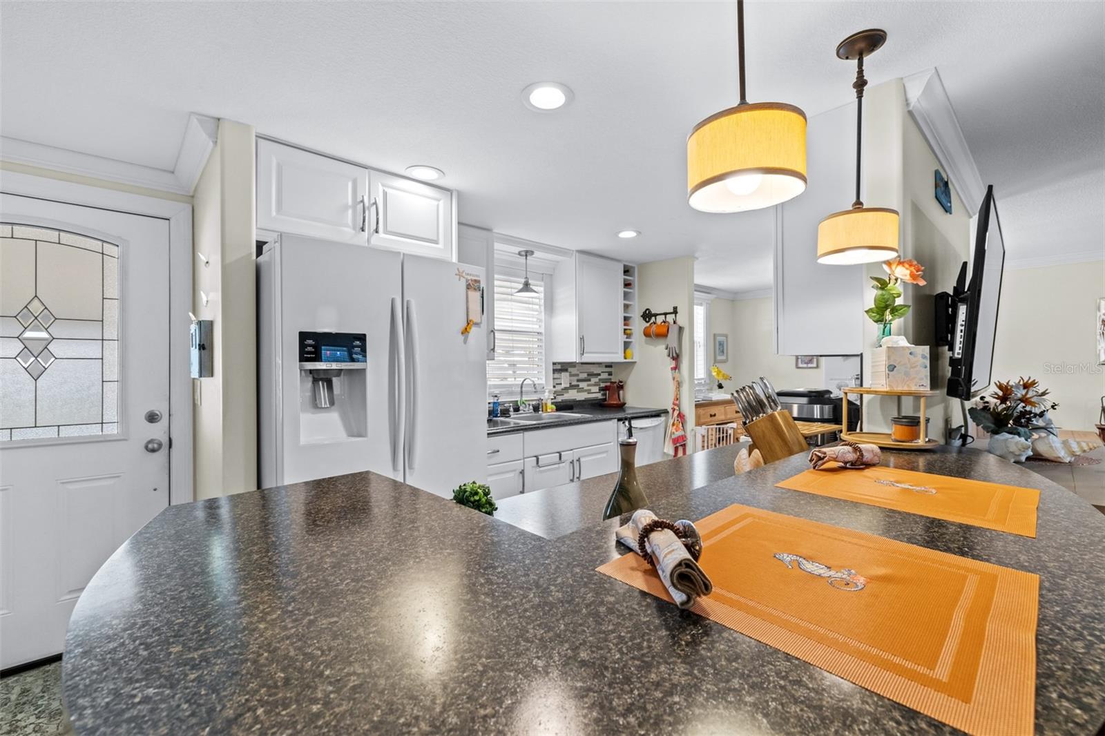 Image 14 of 39 For 10300 Holiday Lane 361