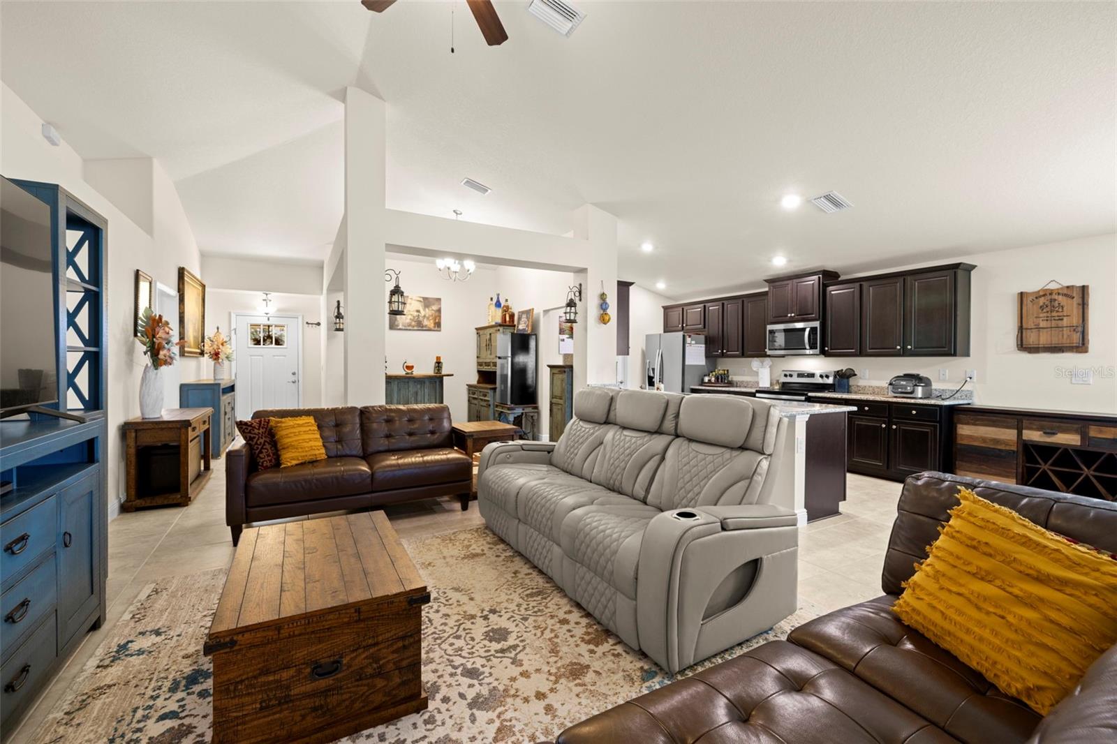 Image 10 of 54 For 4725 Royal Birkdale Way