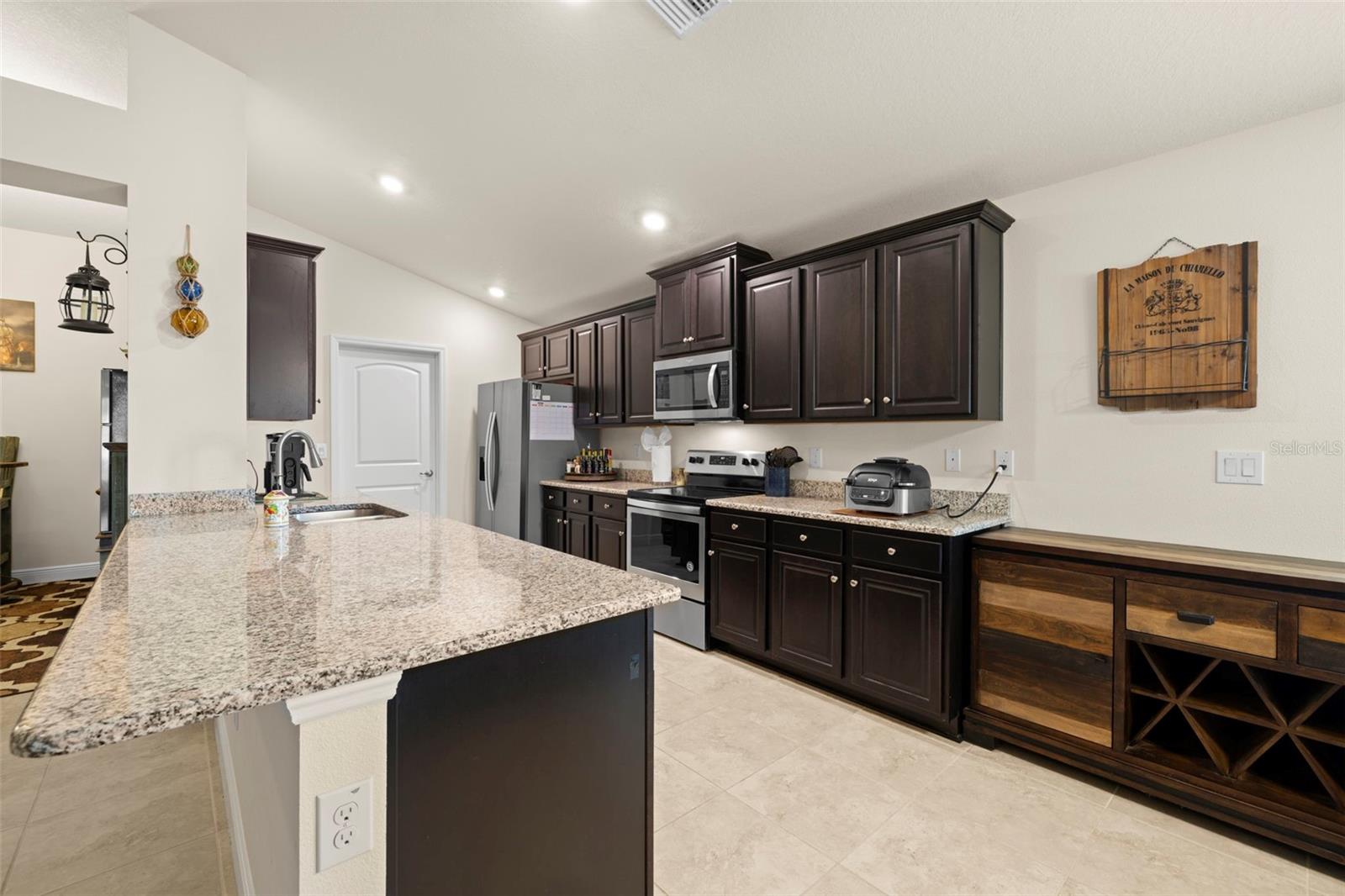 Image 12 of 54 For 4725 Royal Birkdale Way