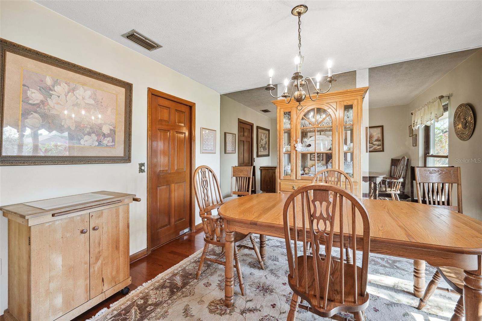 Image 7 of 59 For 6104 Schooner Way