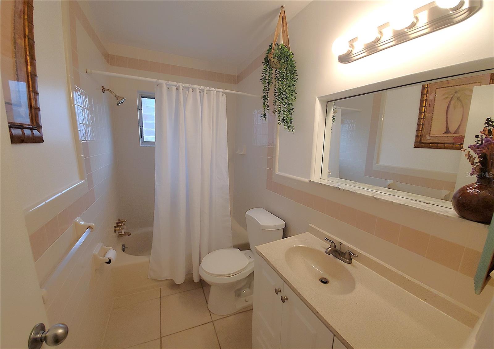 Image 15 of 47 For 5561 24th Terrace N