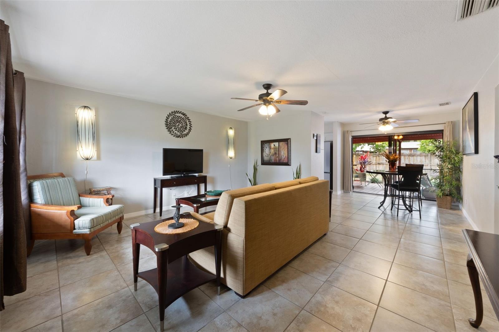 Image 3 of 47 For 5561 24th Terrace N
