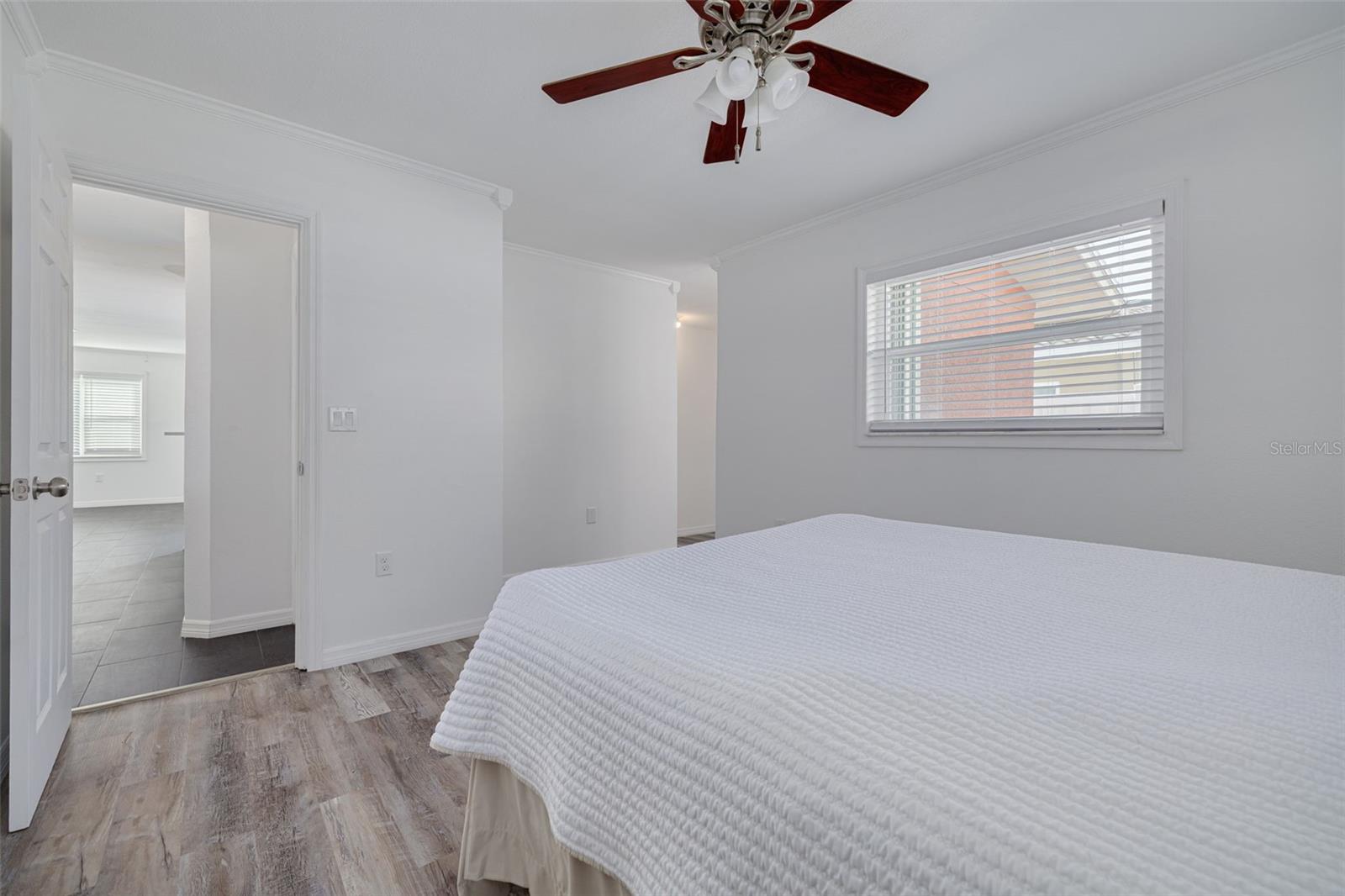 Image 13 of 23 For 3516 Casablanca Avenue