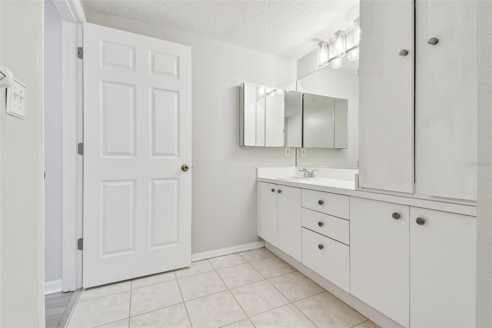 Image 16 of 37 For 2625 Terra Ceia Bay Boulevard 406
