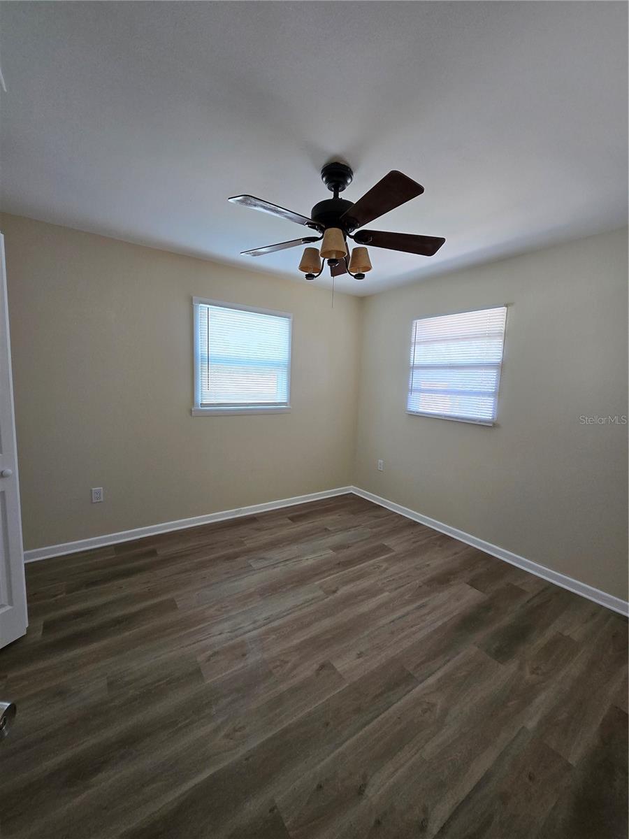 Image 7 of 11 For 3119 Oaklawn Avenue