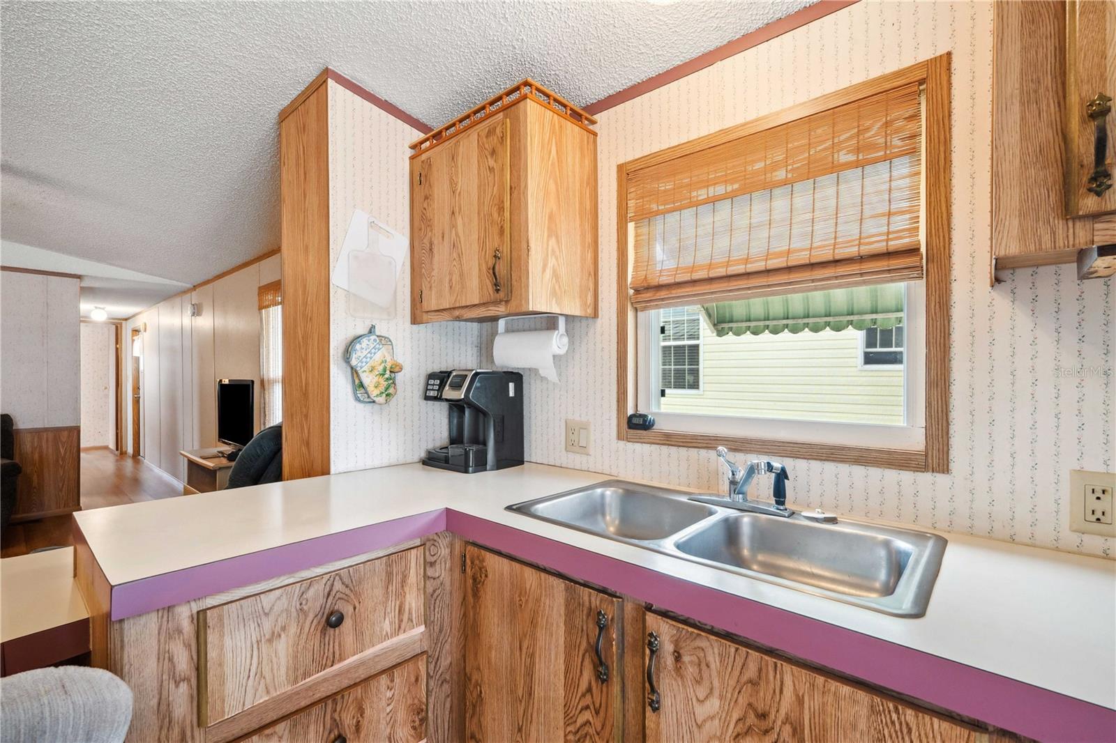 Image 10 of 57 For 5428 Joyce Street