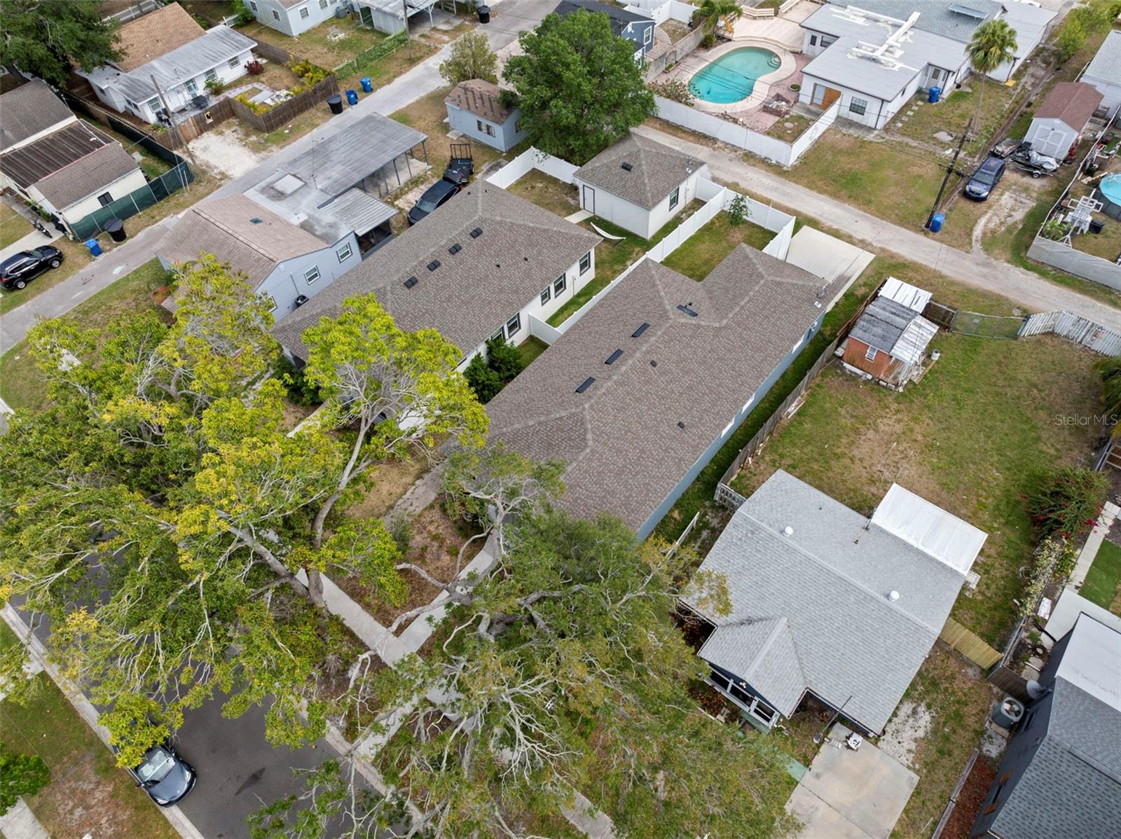 Image 25 of 26 For 930 57th Avenue N