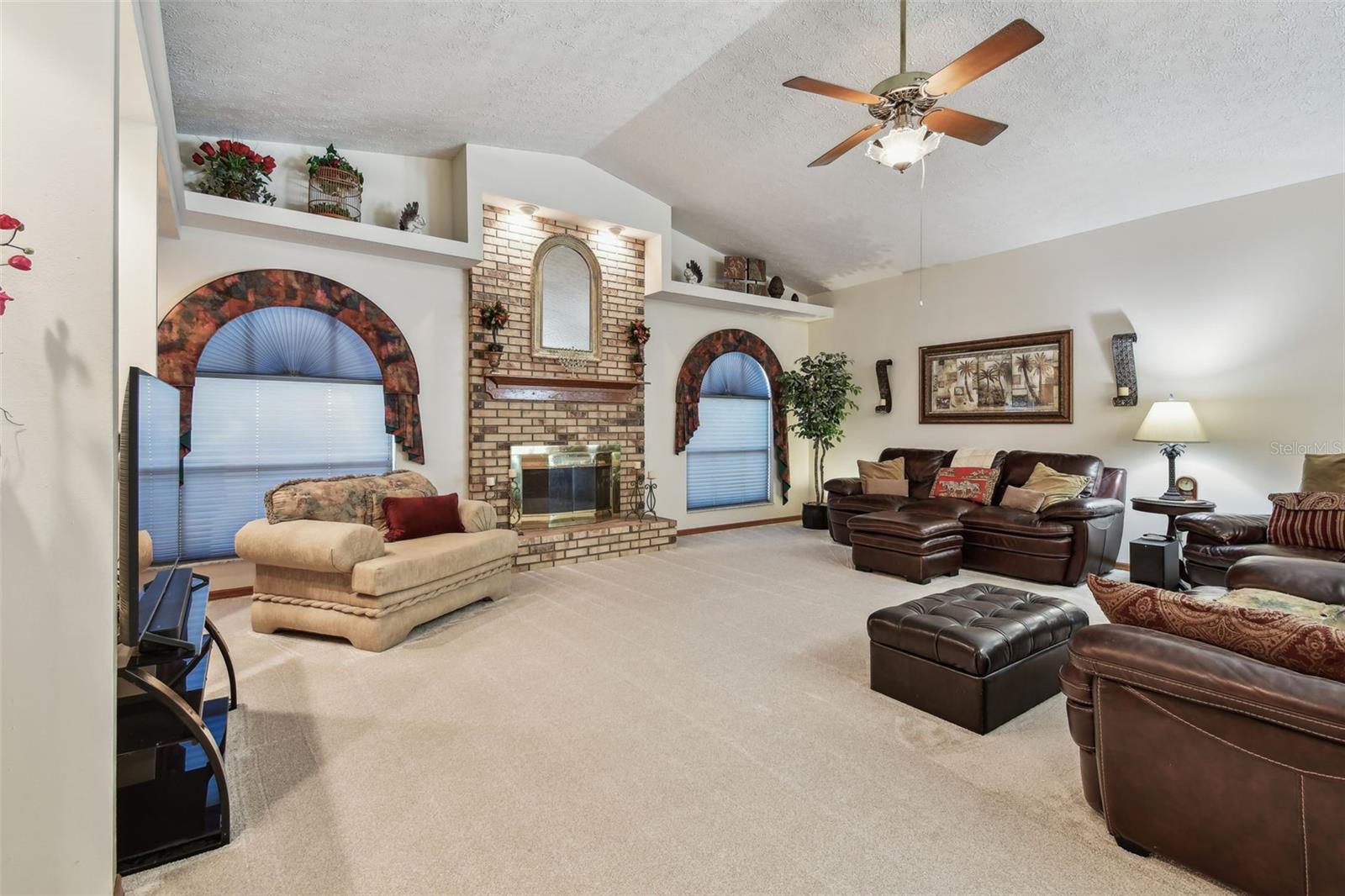Image 10 of 50 For 2914 Timber Knoll Drive