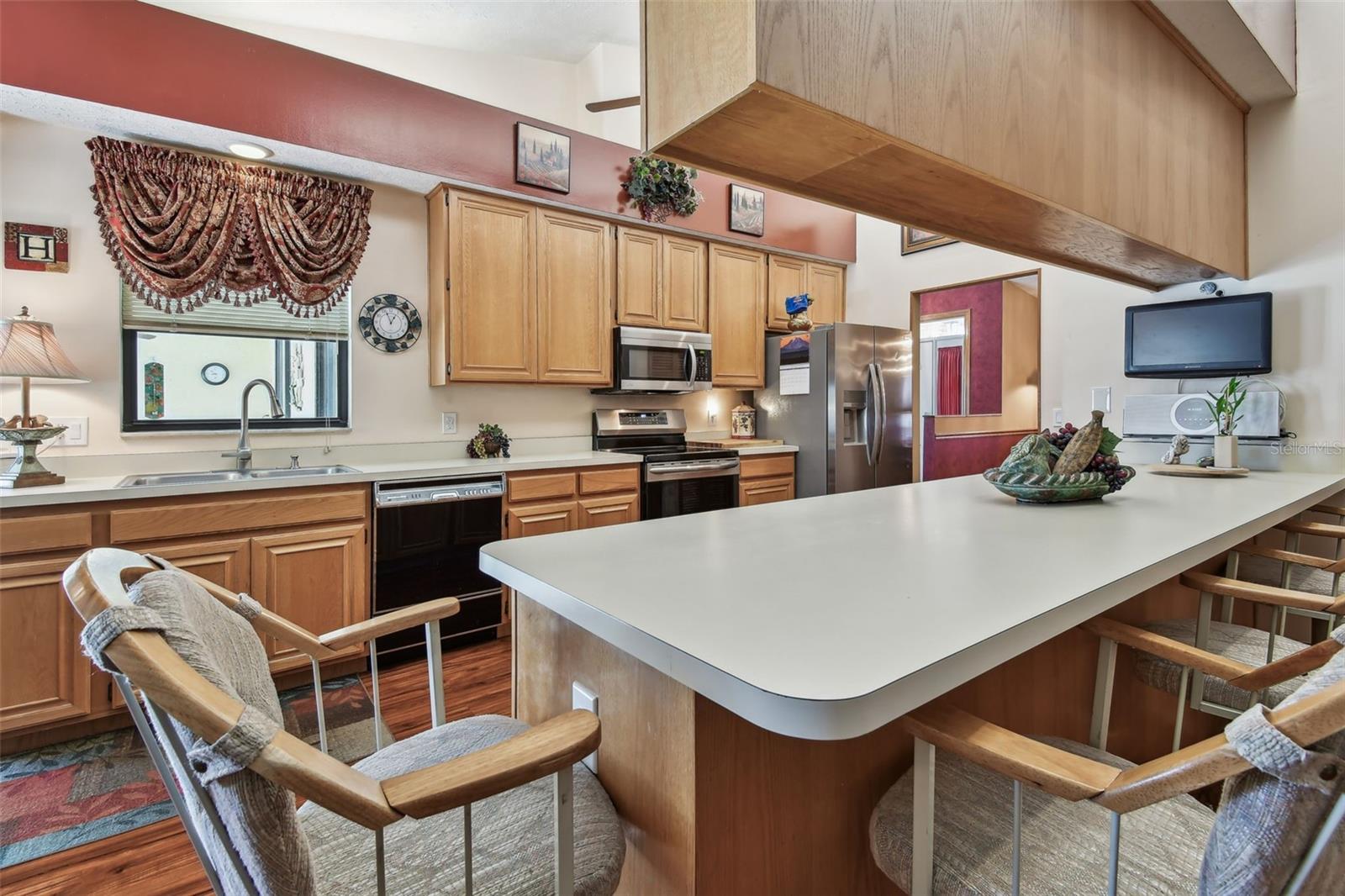 Image 17 of 50 For 2914 Timber Knoll Drive