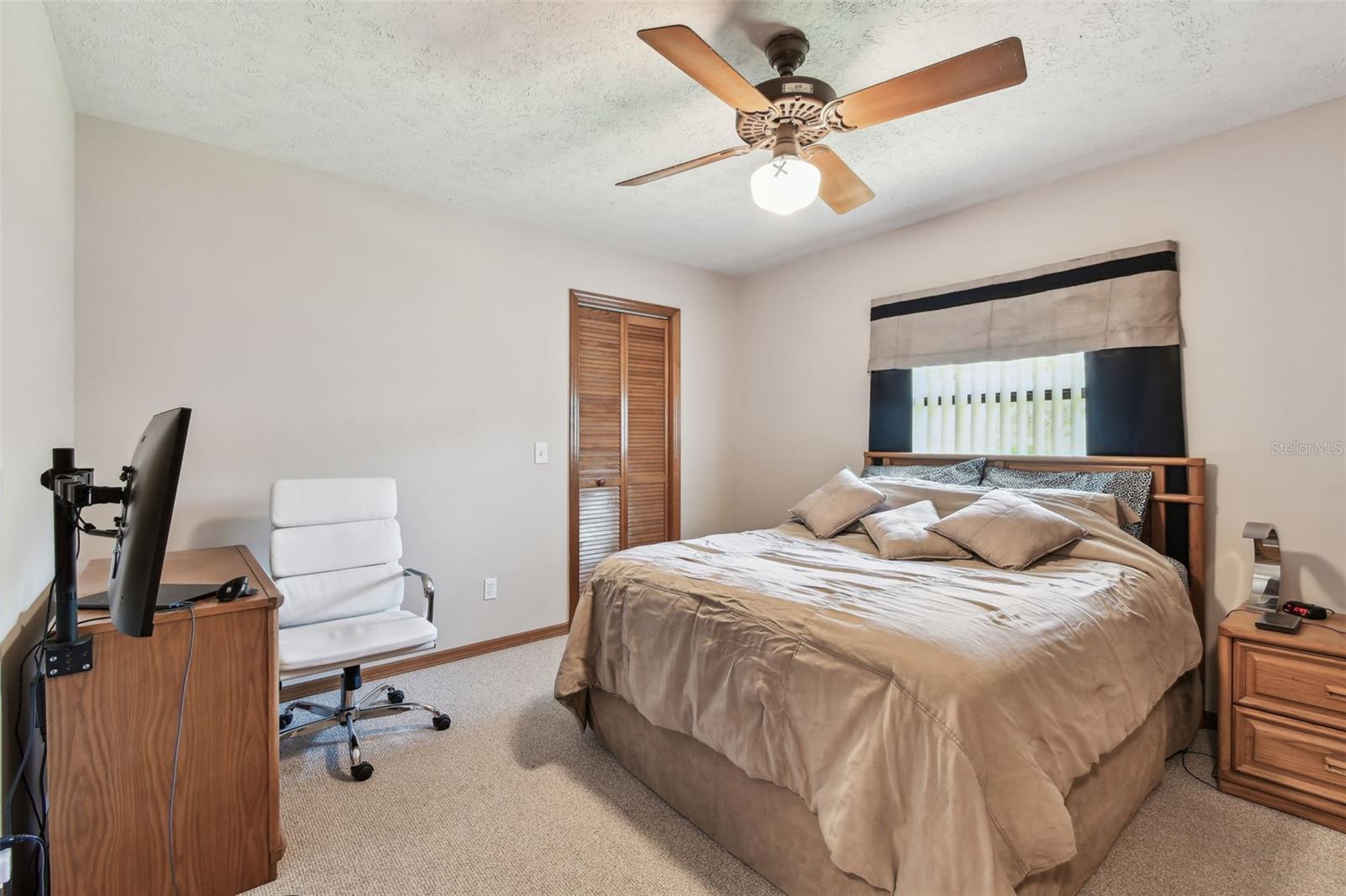 Image 32 of 50 For 2914 Timber Knoll Drive