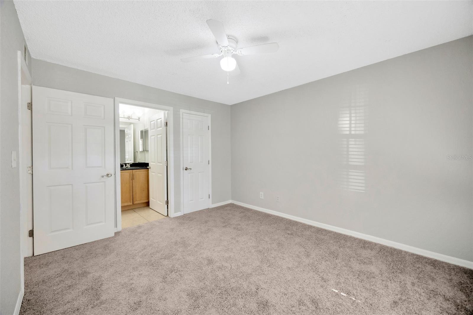 Image 17 of 46 For 3270 Haviland Court 101