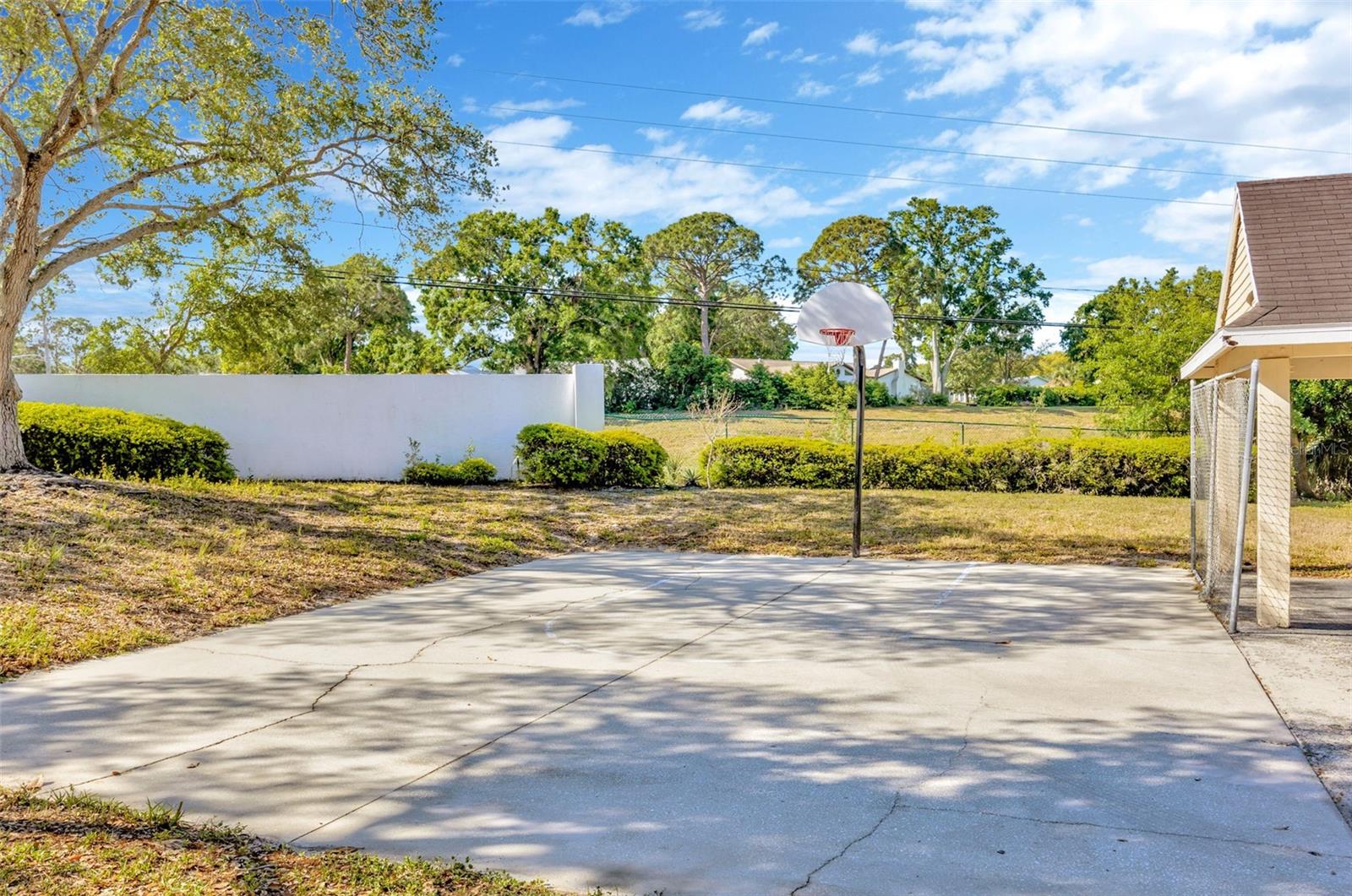 Image 40 of 46 For 3270 Haviland Court 101