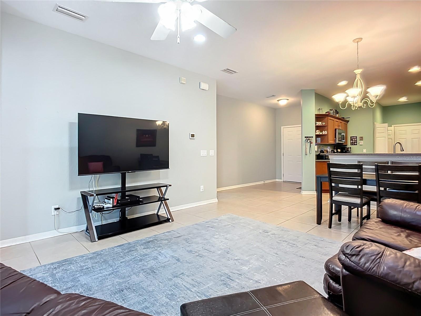 Listing photo id 19 for 11457 Captiva Kay Drive
