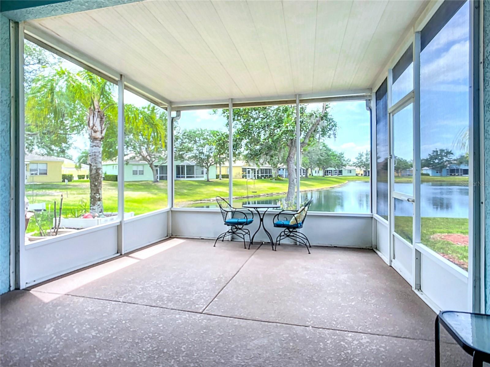 Listing photo id 32 for 11457 Captiva Kay Drive