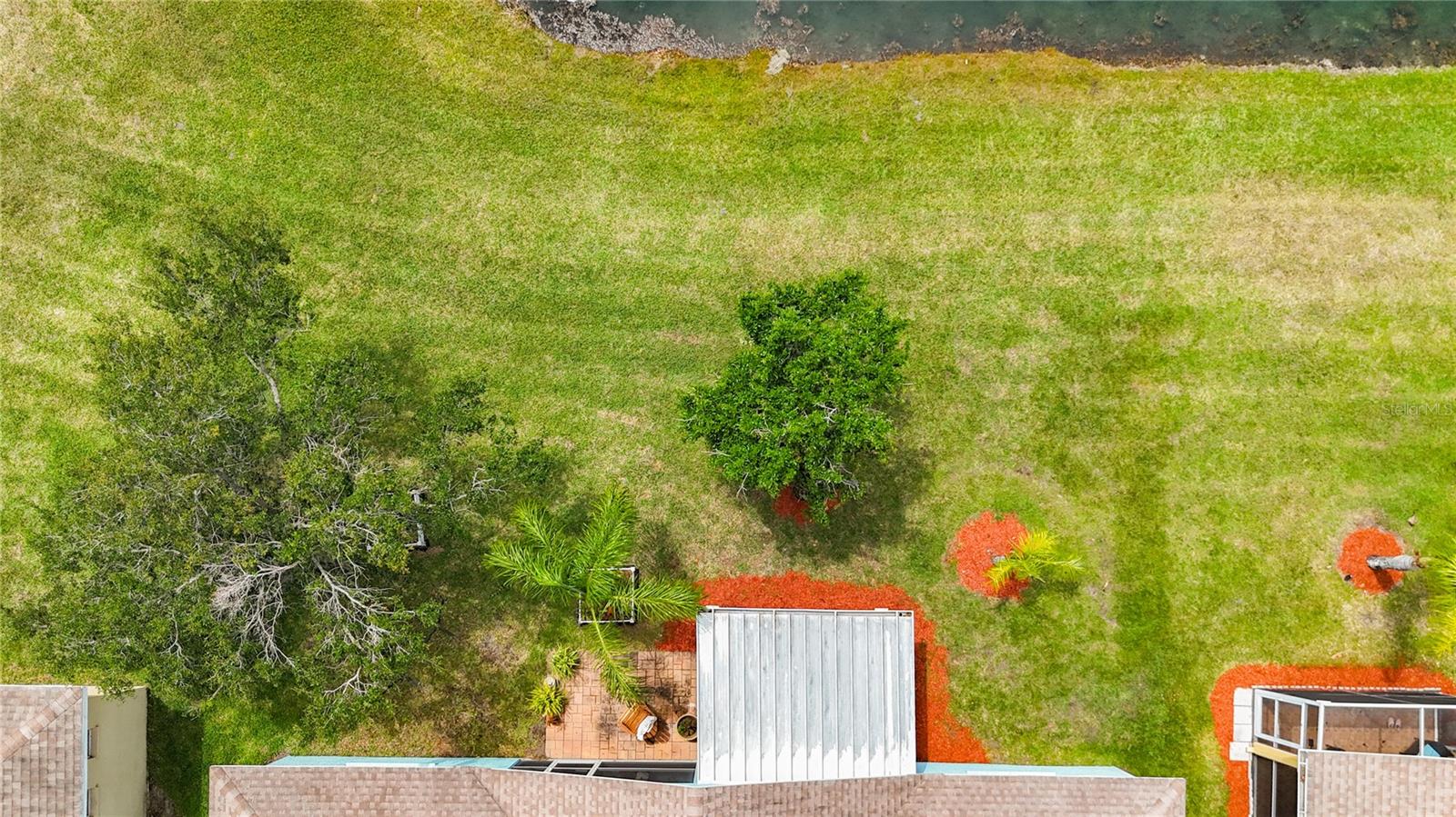 Listing photo id 41 for 11457 Captiva Kay Drive