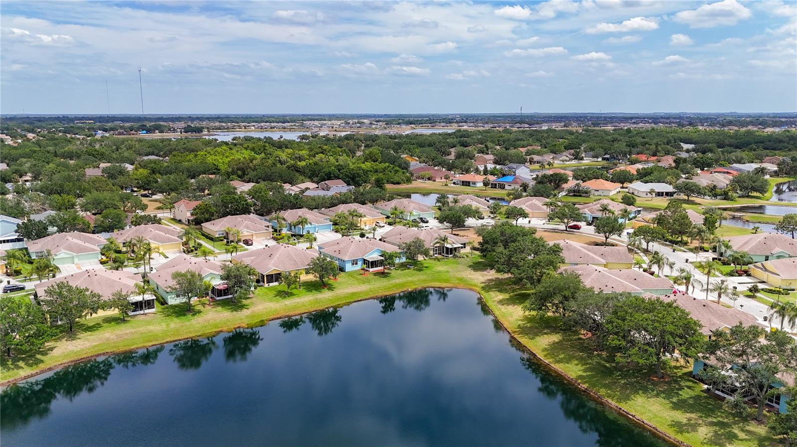 Listing photo id 51 for 11457 Captiva Kay Drive