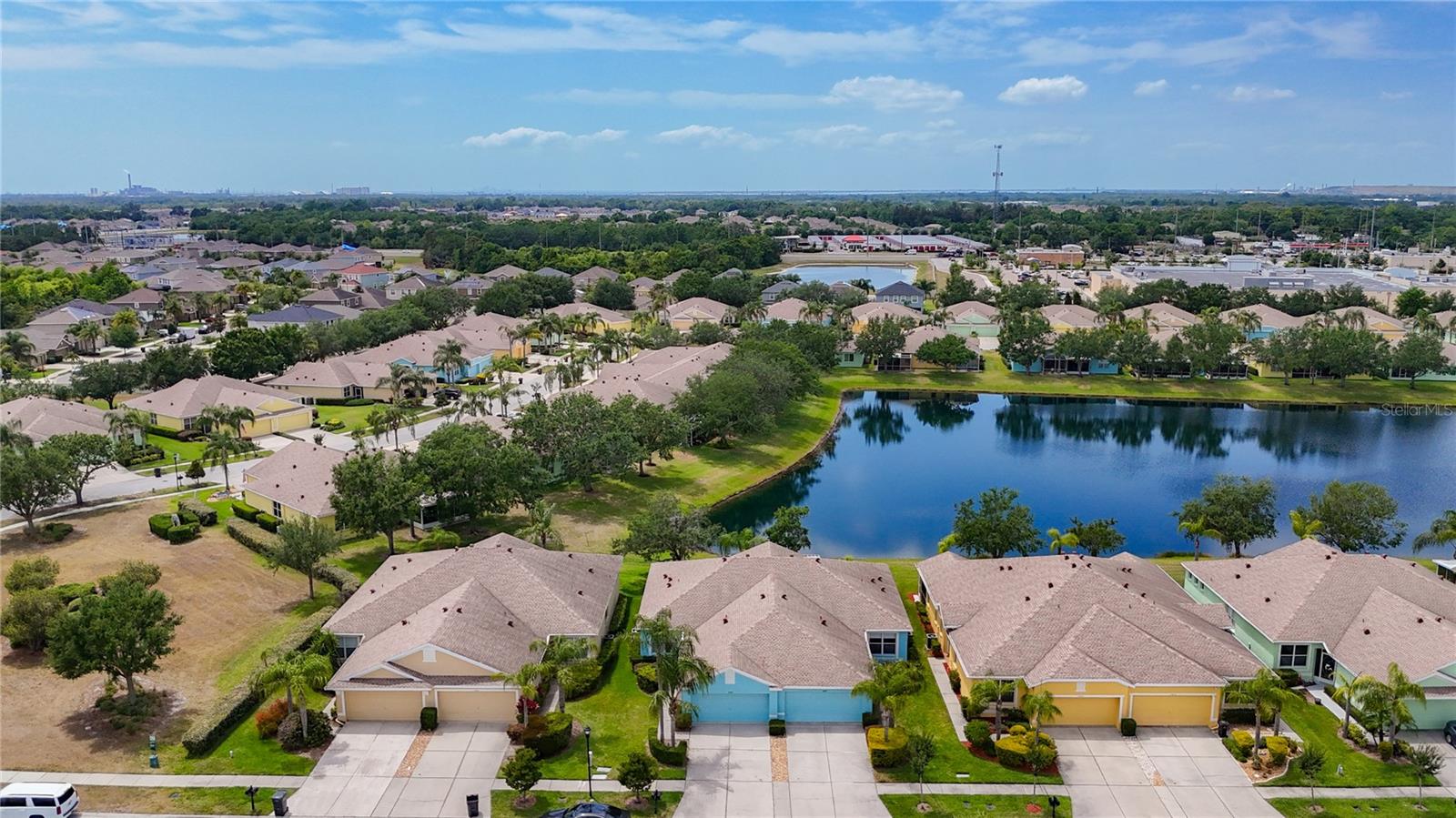 Listing photo id 57 for 11457 Captiva Kay Drive