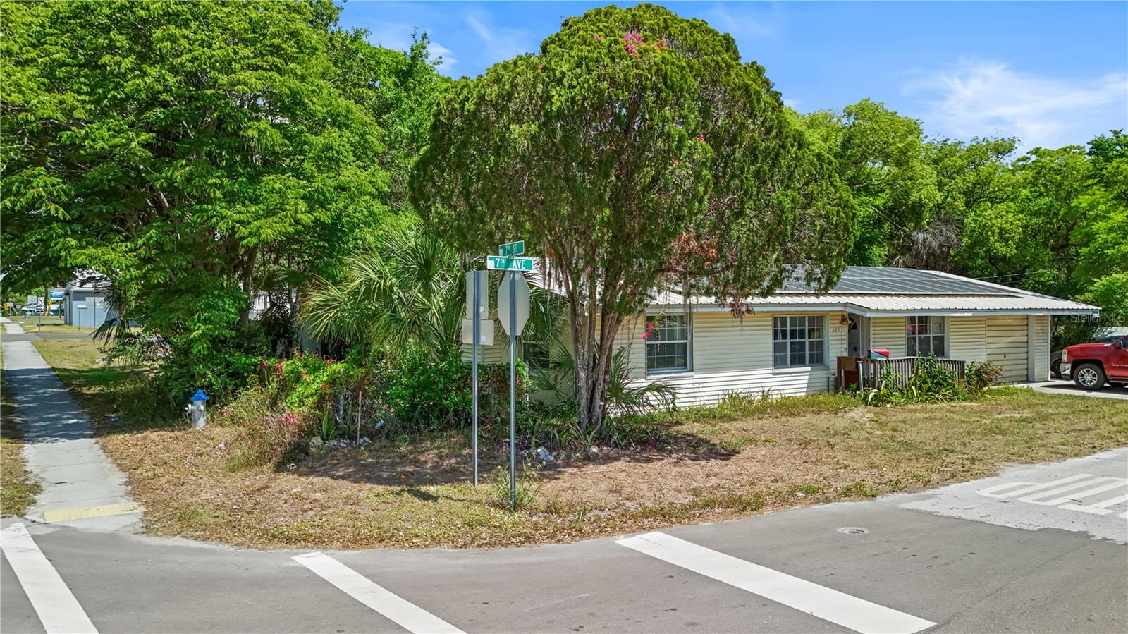 Image 17 of 42 For 38351 7th Avenue