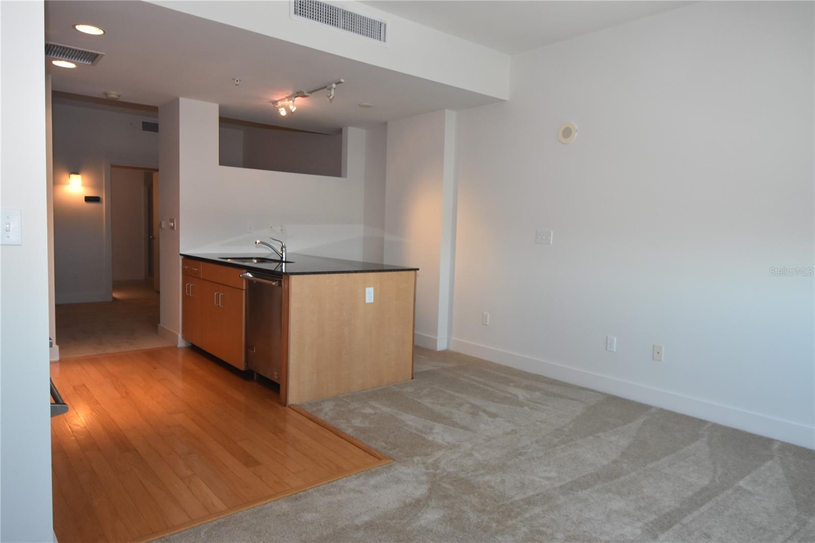 Image 5 of 11 For 1208 Kennedy Boulevard 1220