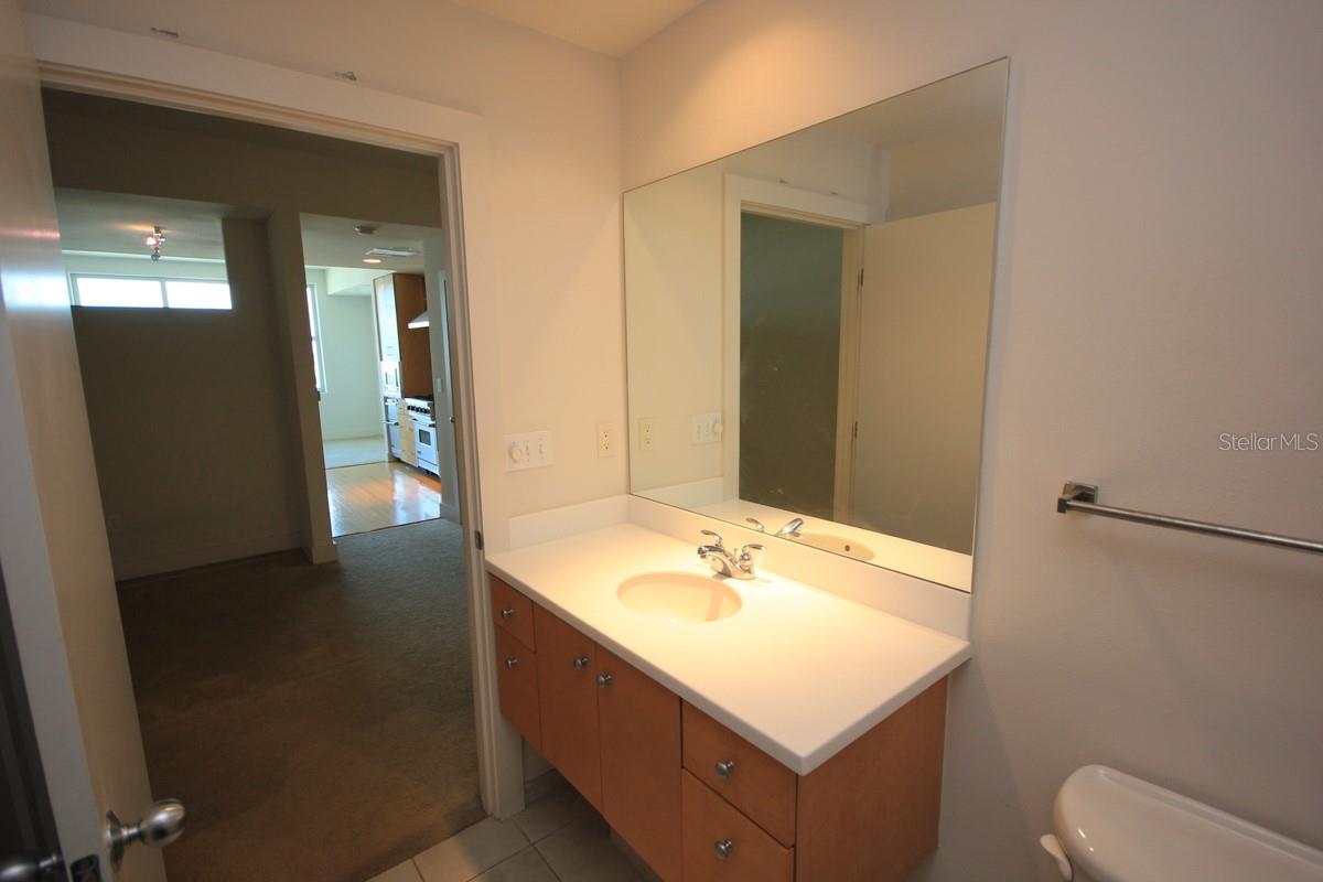 Image 8 of 11 For 1208 Kennedy Boulevard 1220