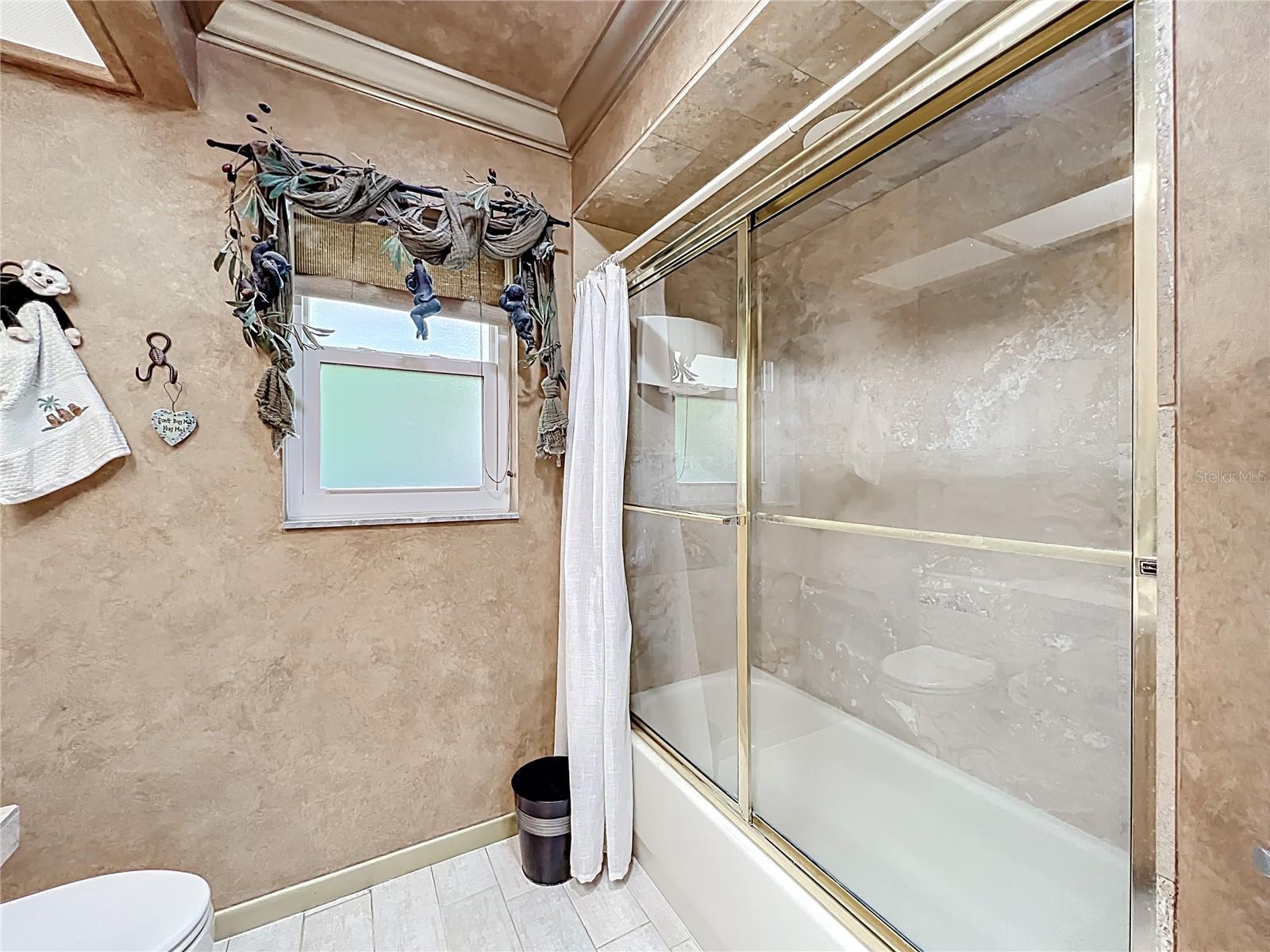 Image 40 of 63 For 3168 Masters Drive