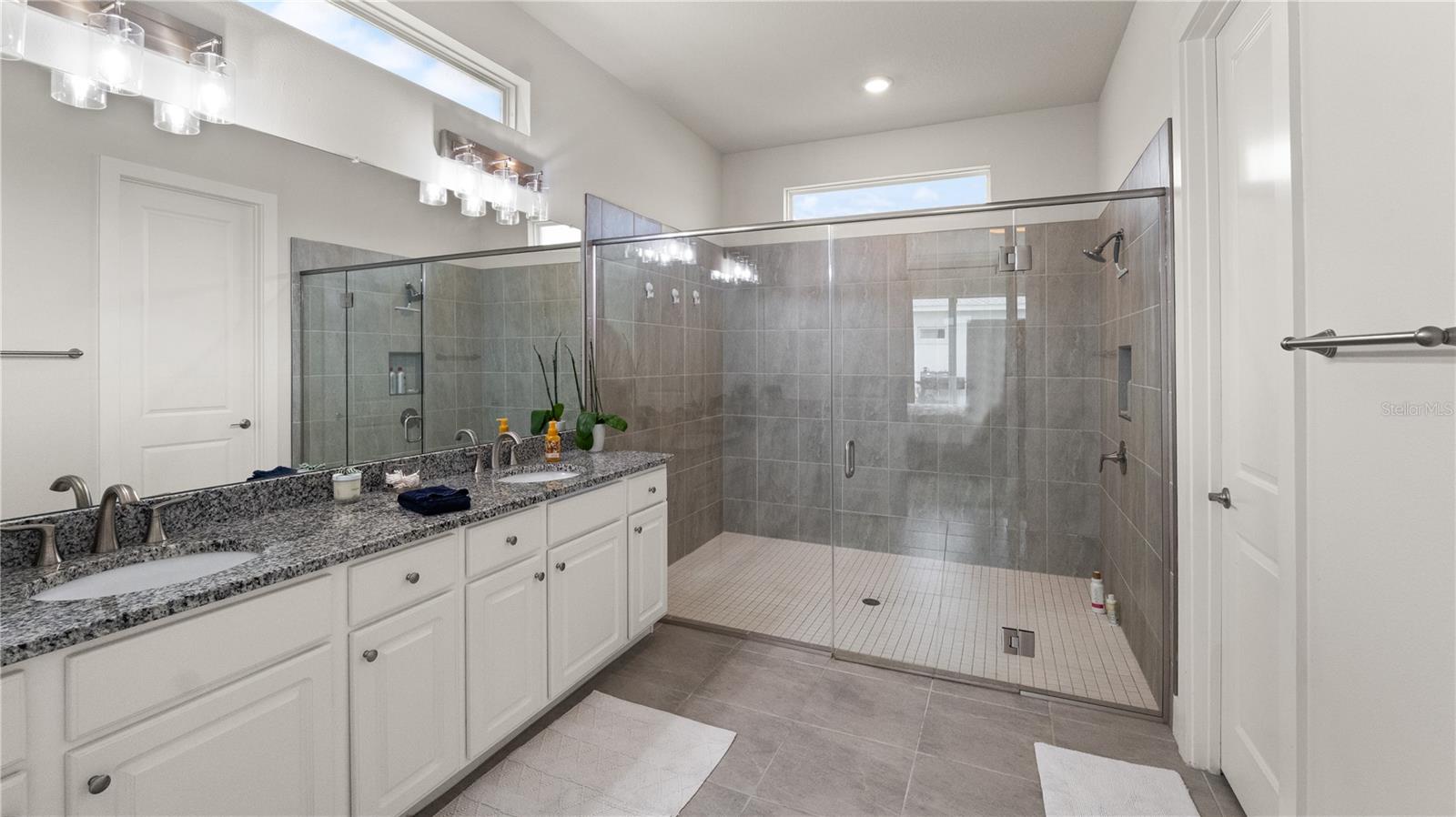 Image 17 of 45 For 8946 Ivy Stark Boulevard