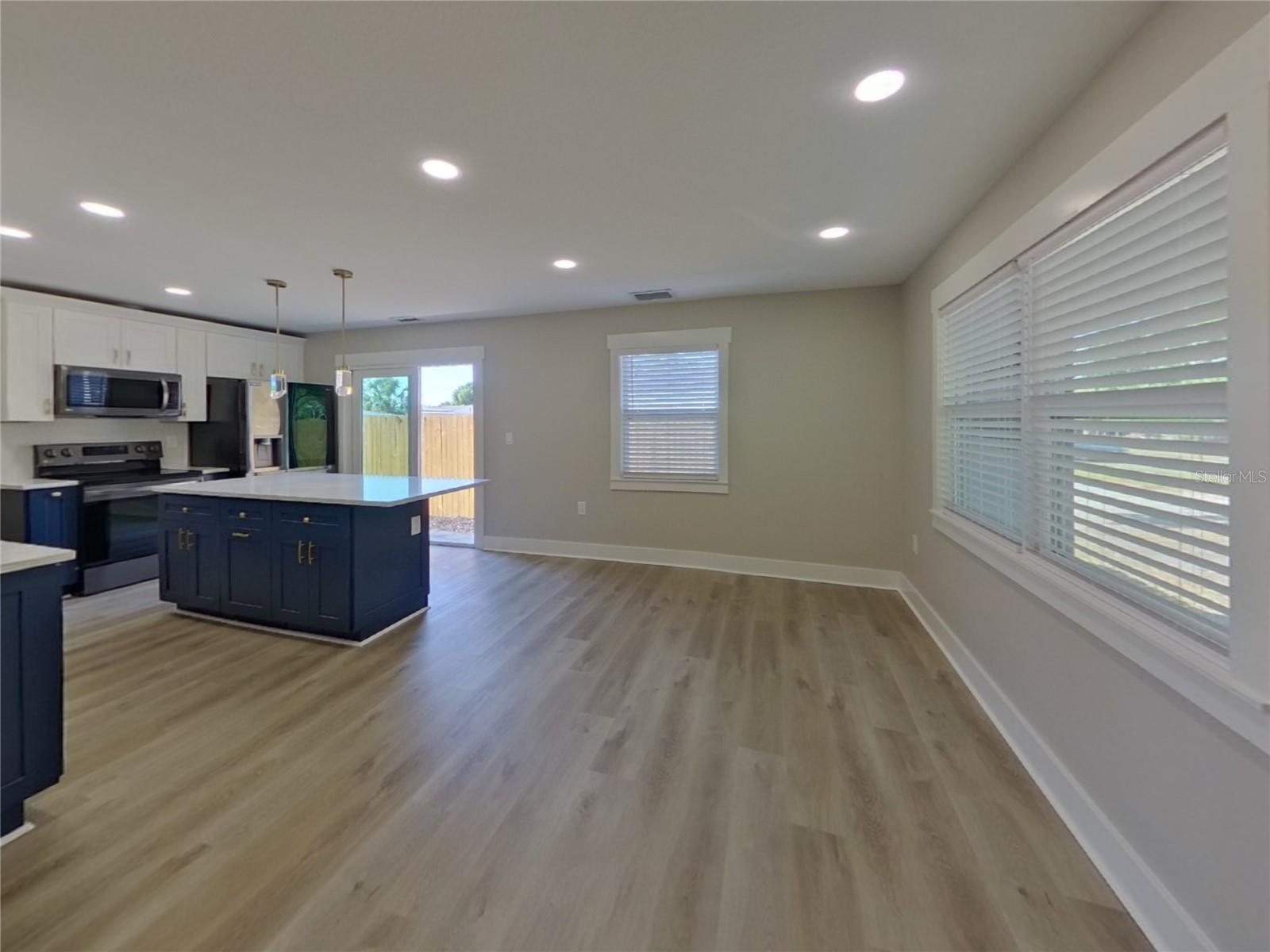 Image 3 of 12 For 3610 28th Street N