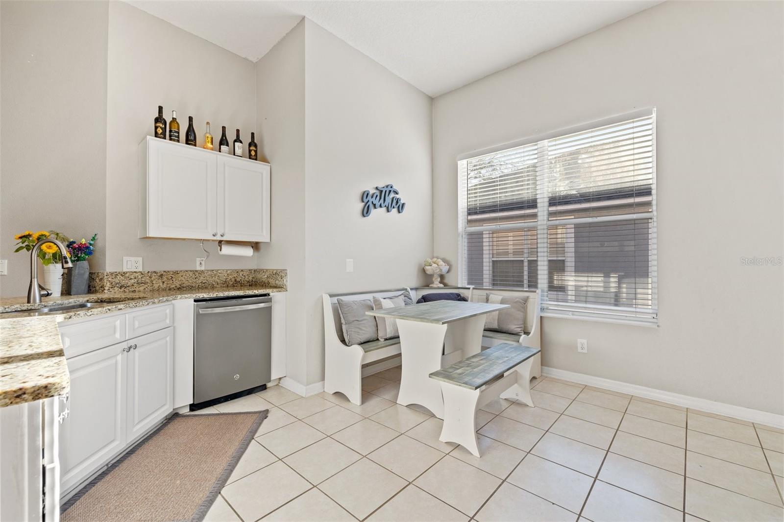 Image 14 of 30 For 11808 Lancashire Drive