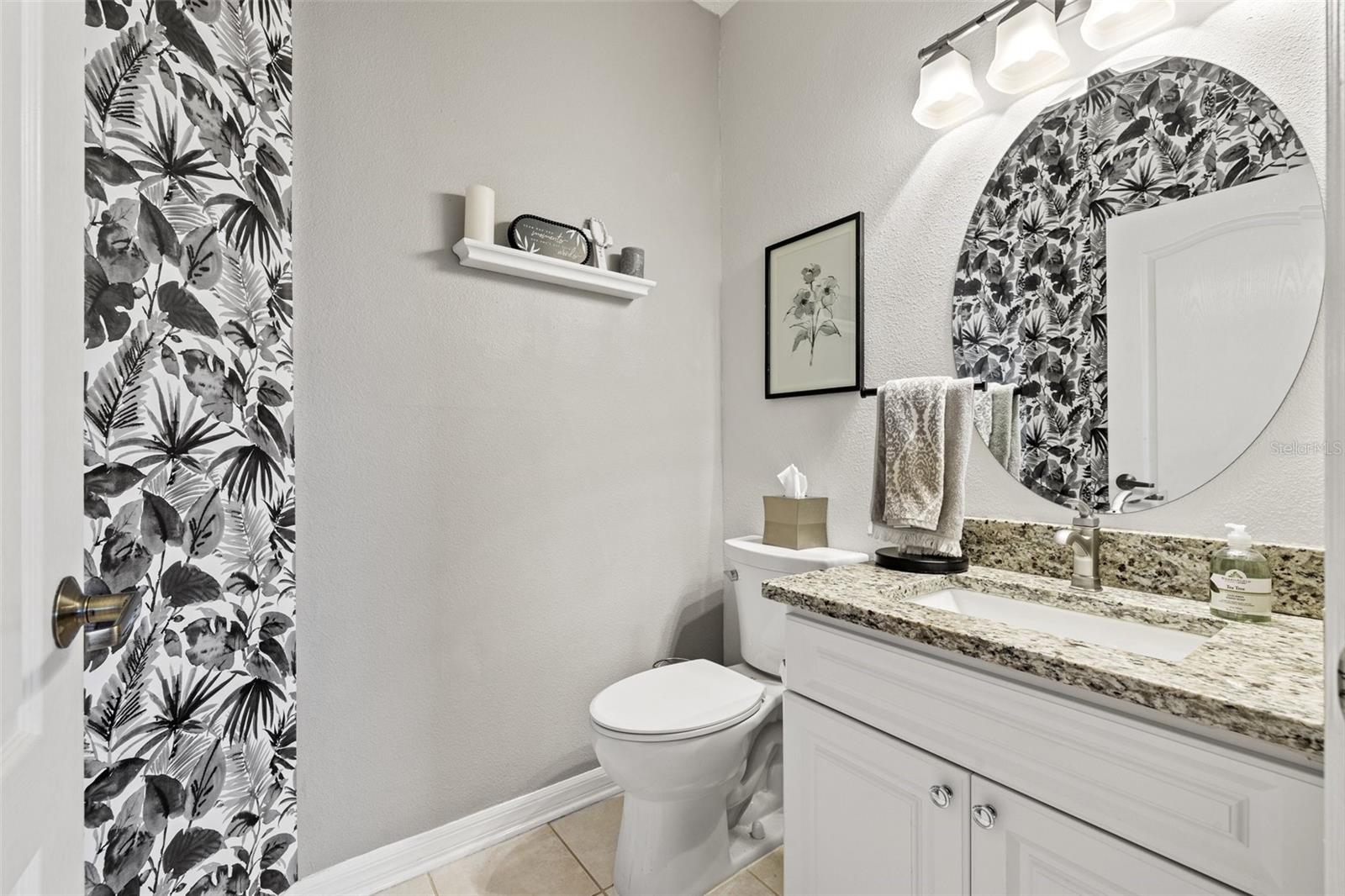 Image 15 of 30 For 11808 Lancashire Drive