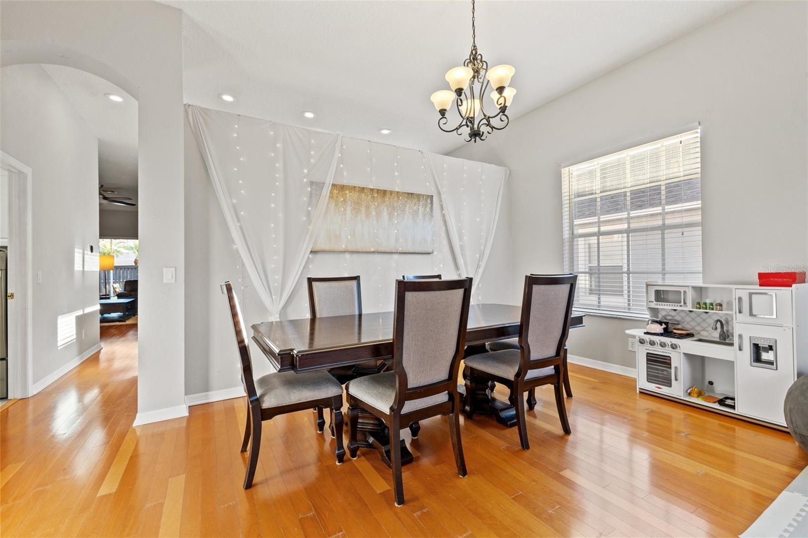 Image 5 of 30 For 11808 Lancashire Drive