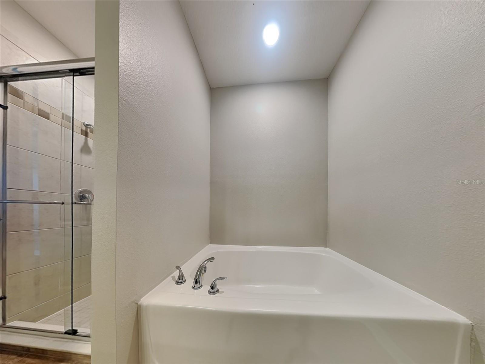 Image 10 of 20 For 4035 Wayfarer Way