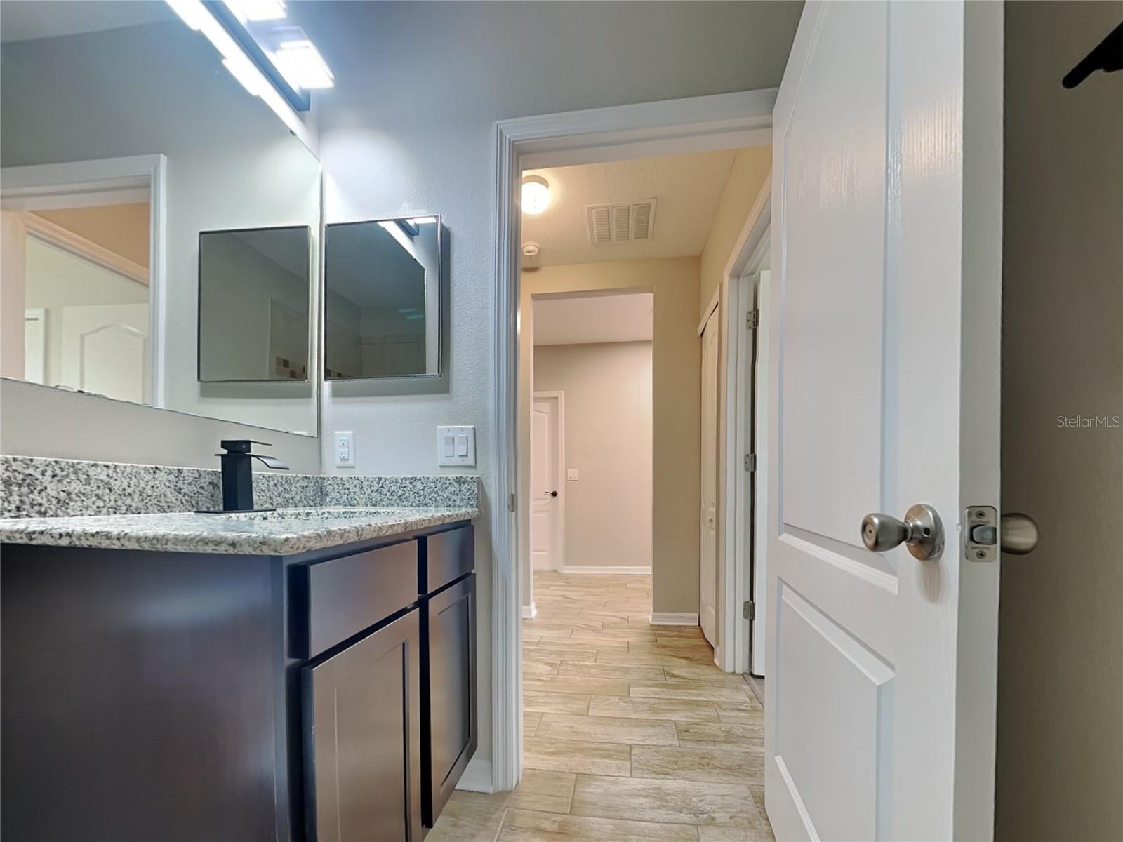 Image 16 of 20 For 4035 Wayfarer Way