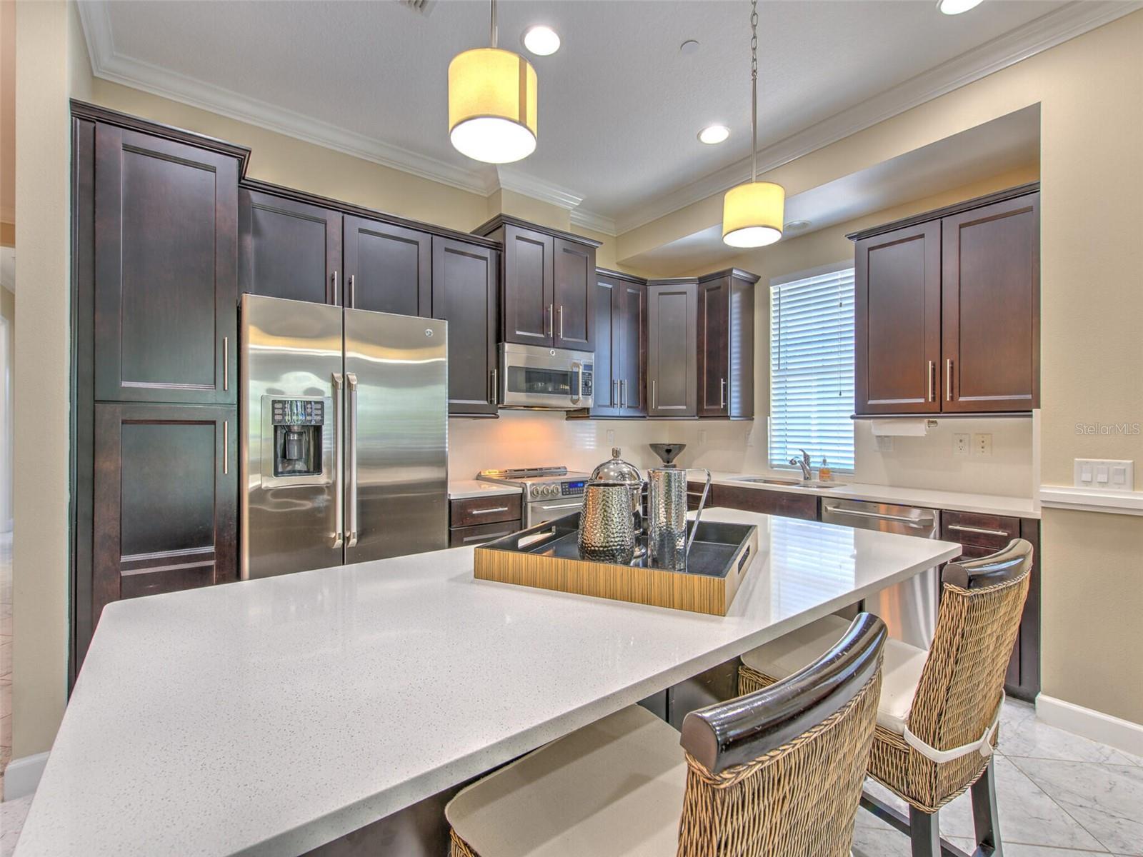 Image 13 of 55 For 325 Sapphire Lake Drive 201