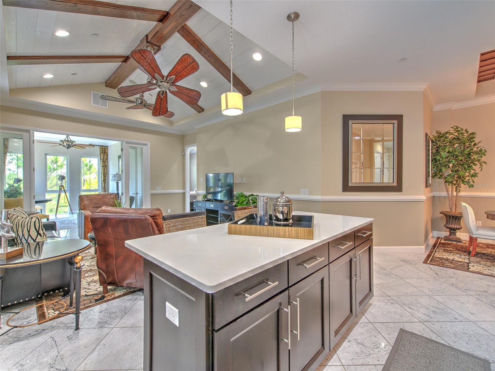 Image 15 of 55 For 325 Sapphire Lake Drive 201