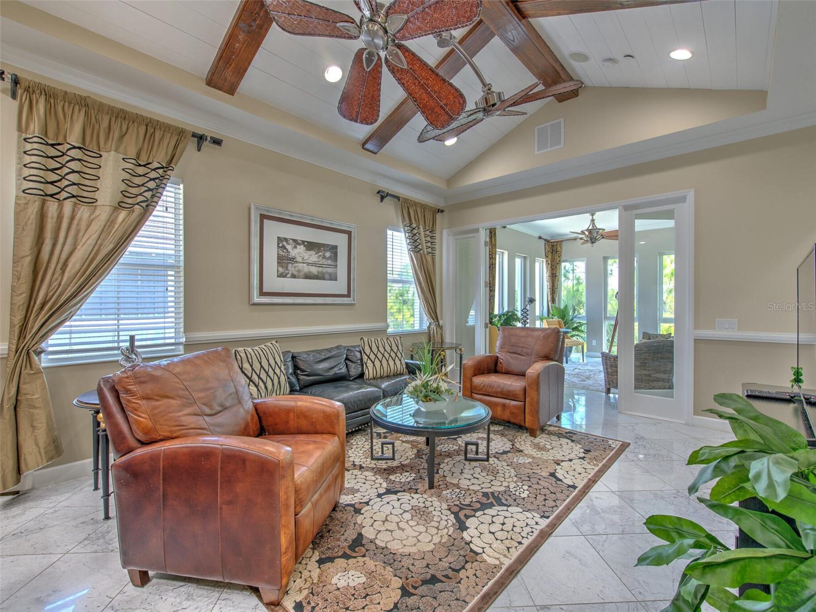 Image 18 of 55 For 325 Sapphire Lake Drive 201