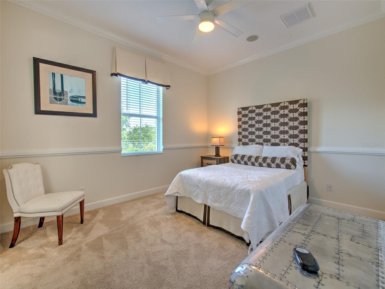 Image 38 of 55 For 325 Sapphire Lake Drive 201