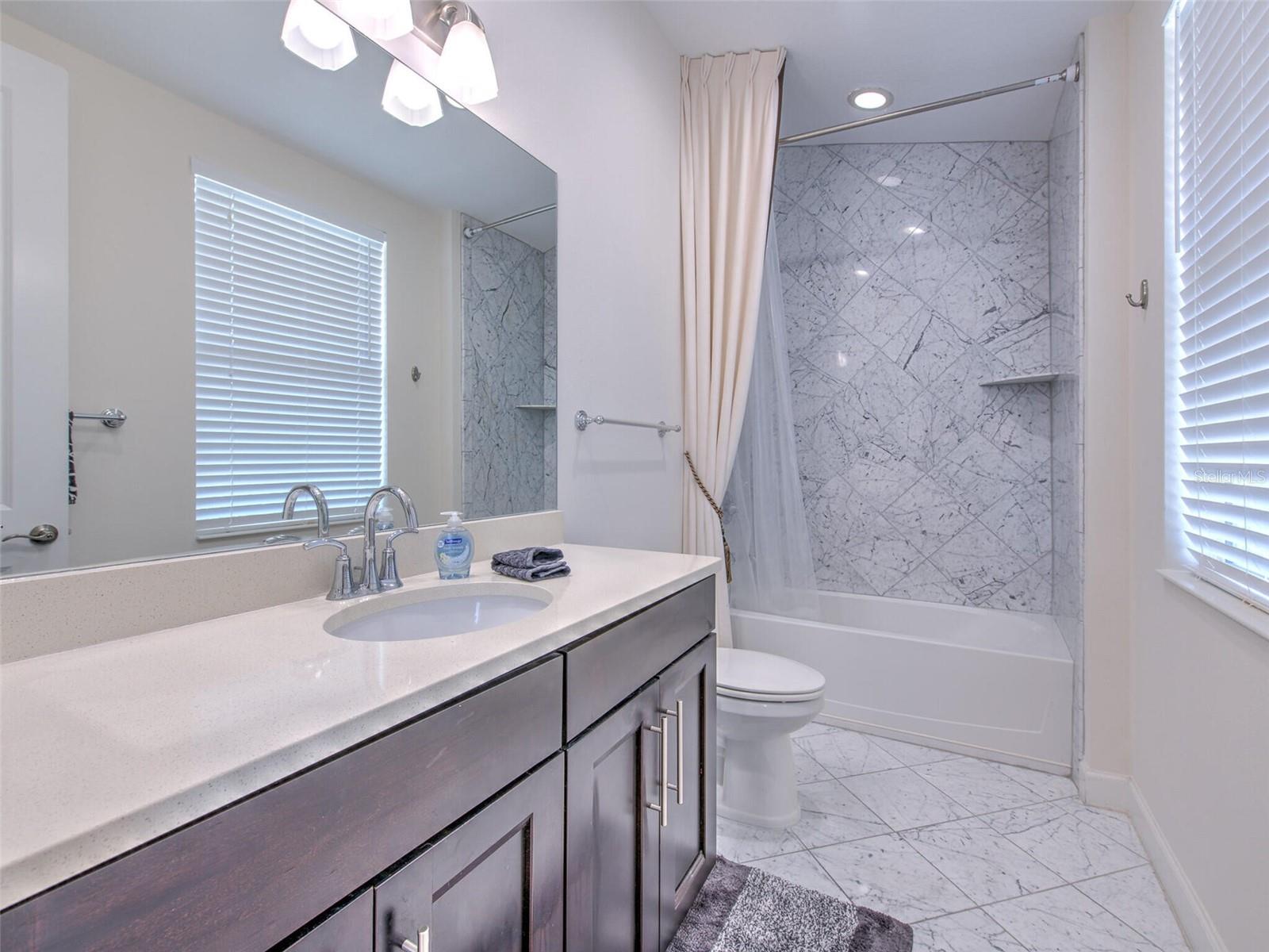 Image 41 of 55 For 325 Sapphire Lake Drive 201