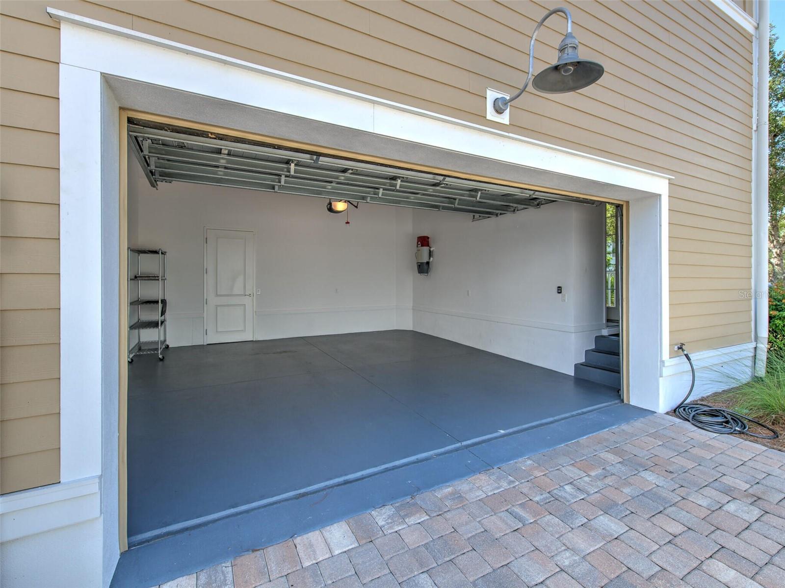 Image 5 of 55 For 325 Sapphire Lake Drive 201