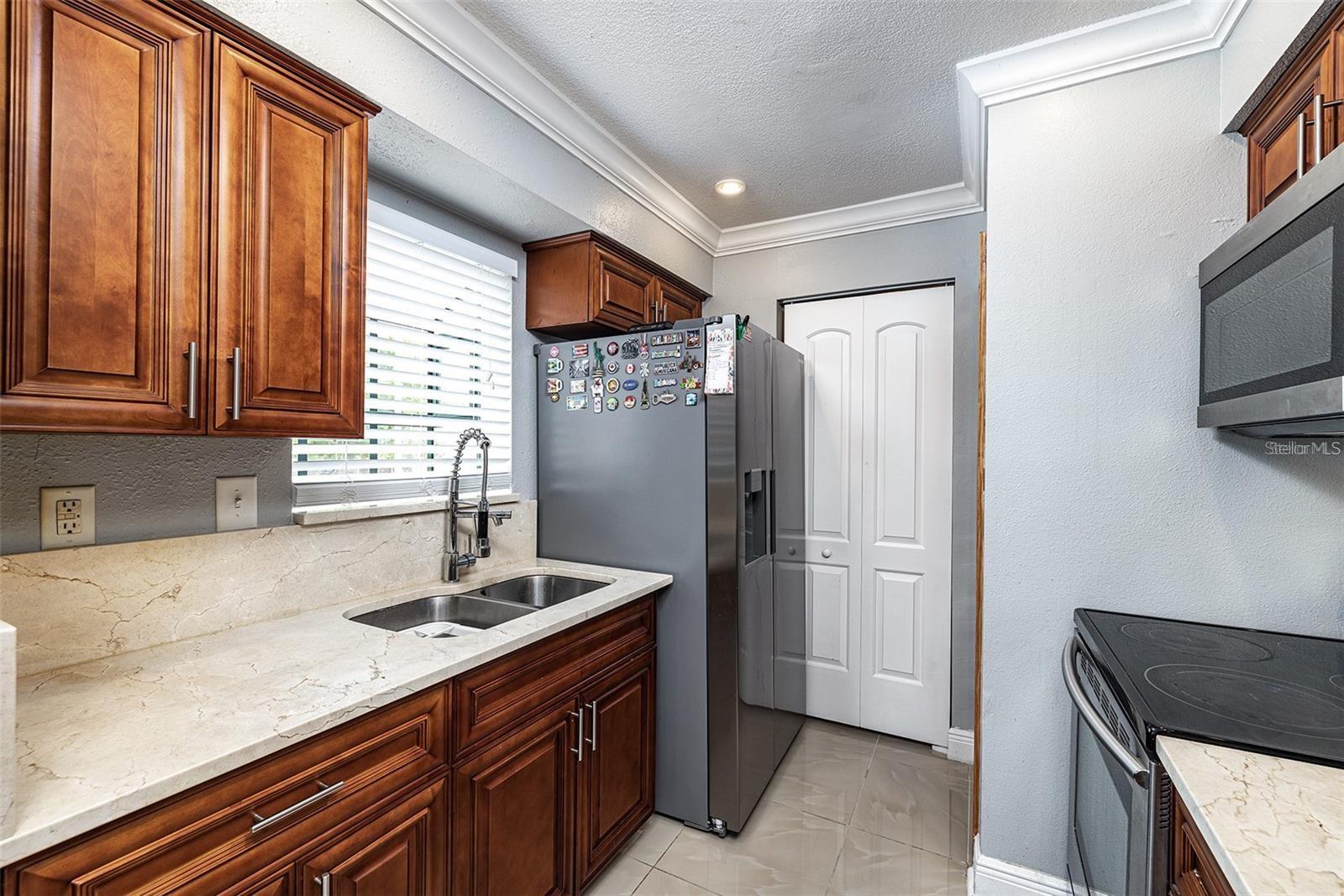 Image 8 of 27 For 8607 Fancy Finch Drive 202