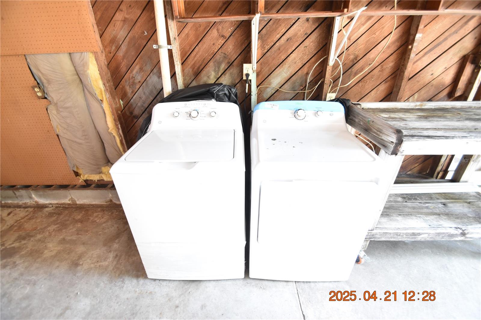 Image 12 of 38 For 3321 20th Street N