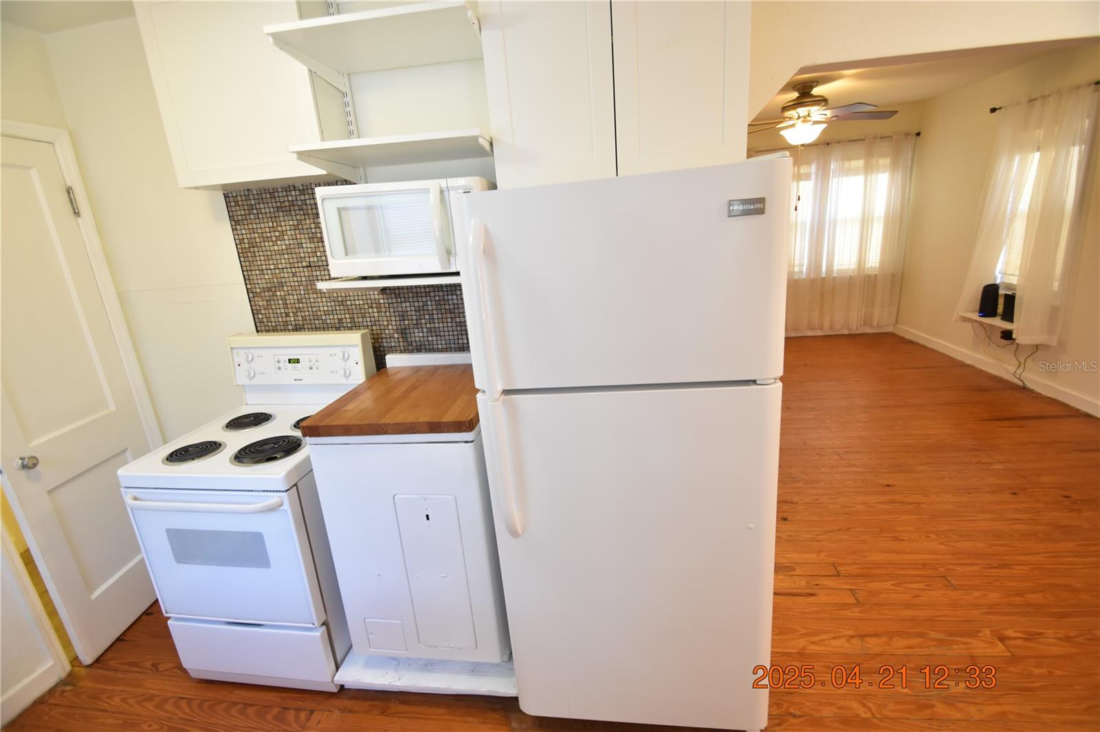 Image 26 of 38 For 3321 20th Street N