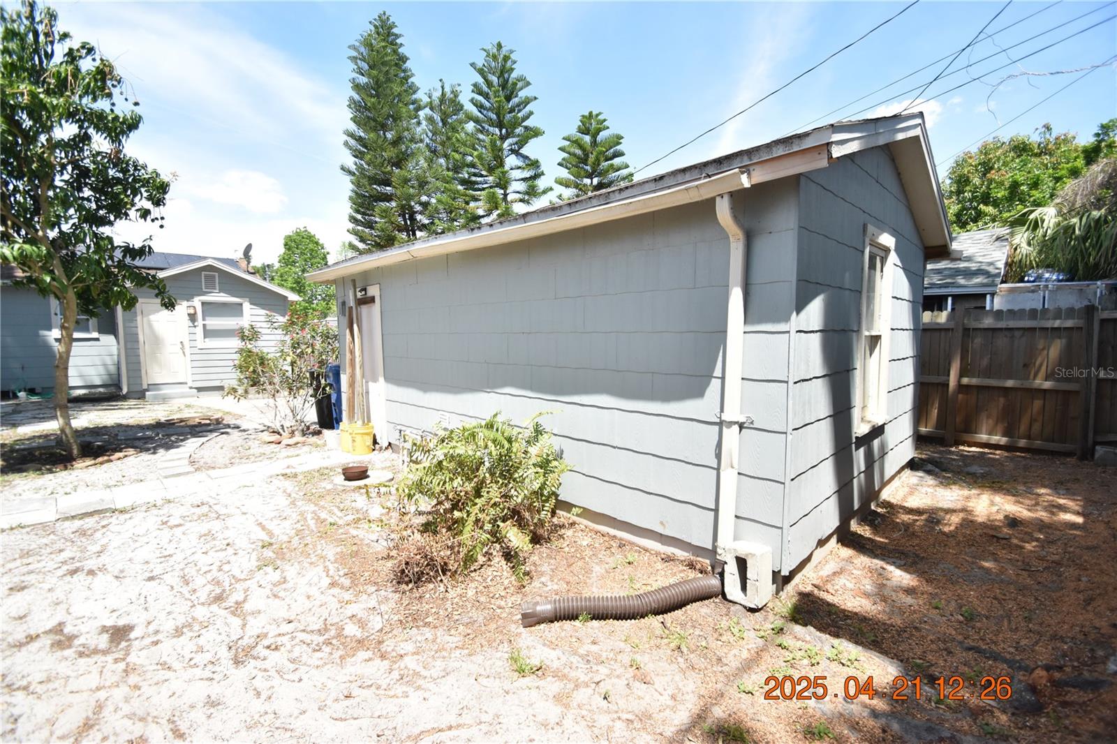 Image 9 of 38 For 3321 20th Street N