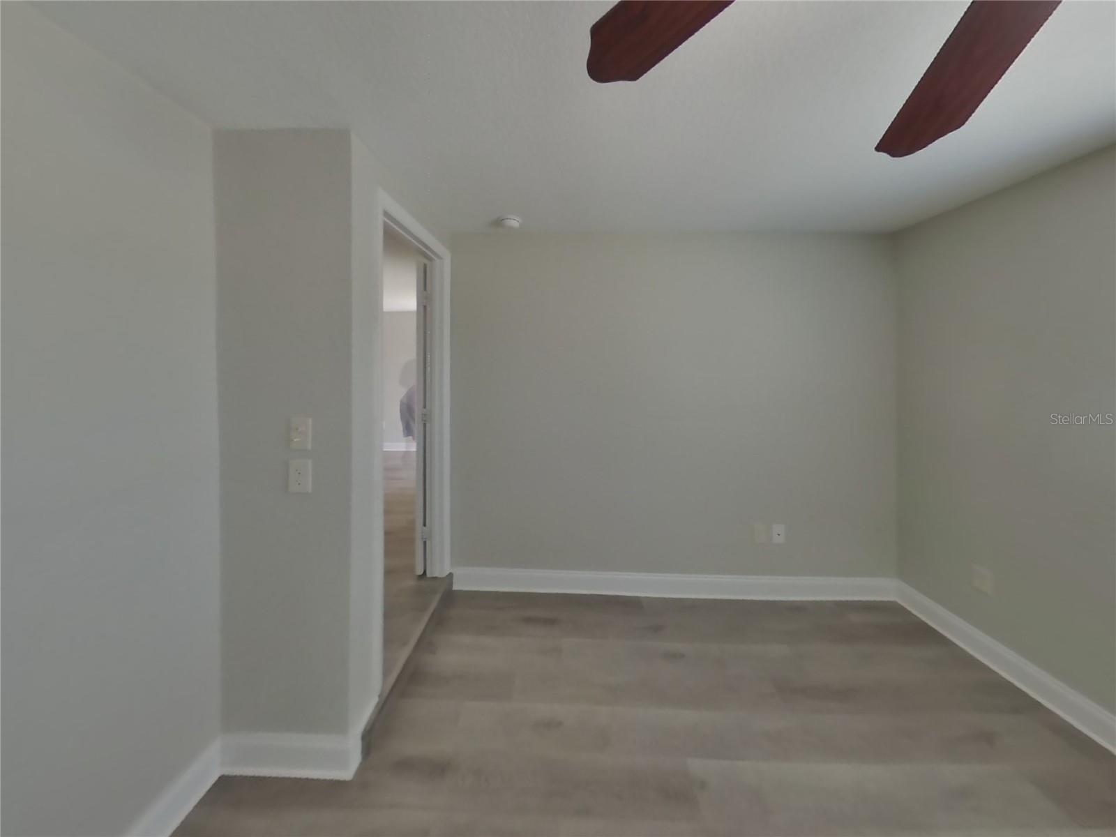 Image 10 of 19 For 1002 Windsor Hill Way