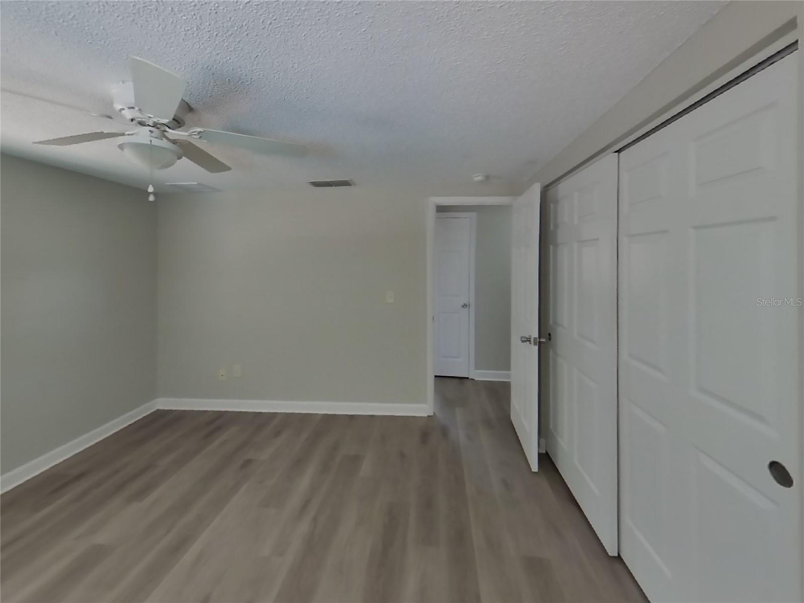 Image 6 of 19 For 1002 Windsor Hill Way