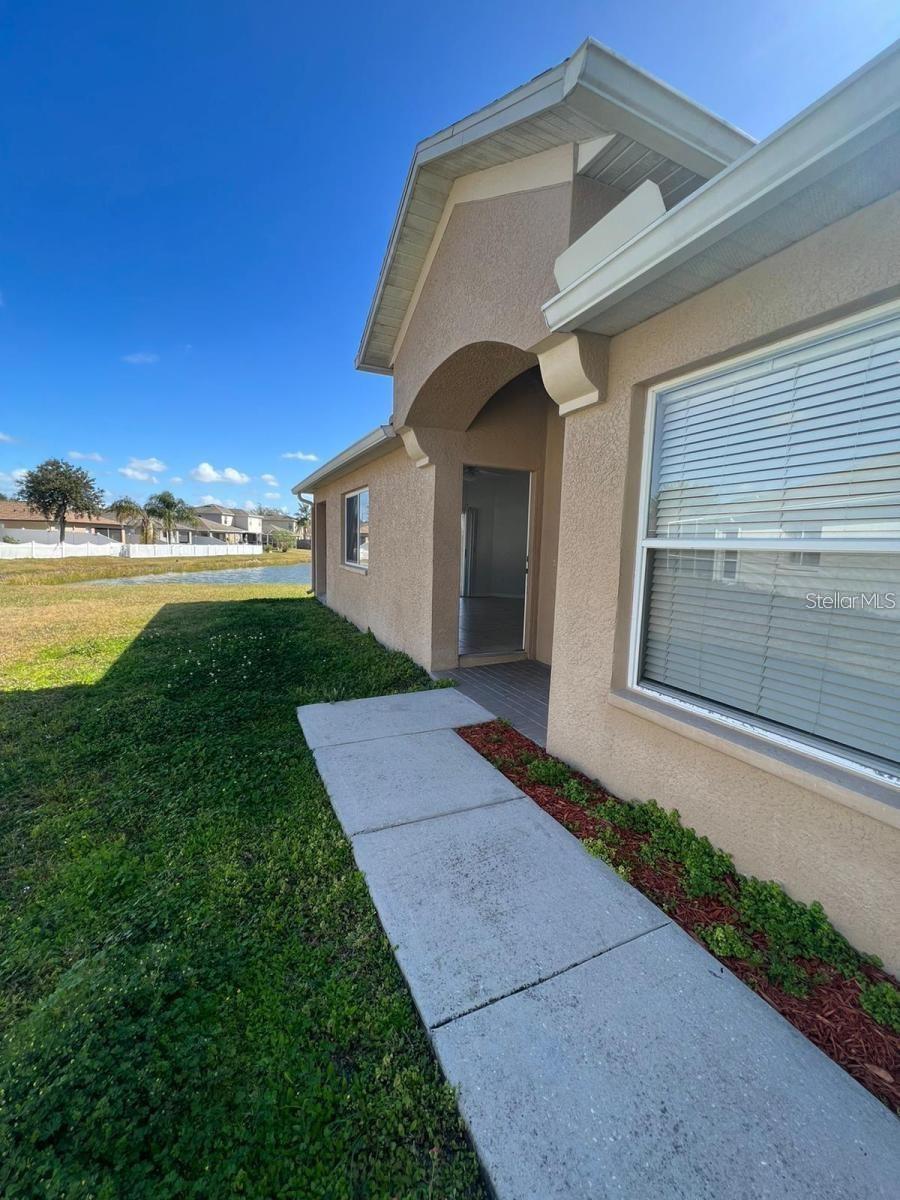Image 7 of 7 For 6840 Aramon Court